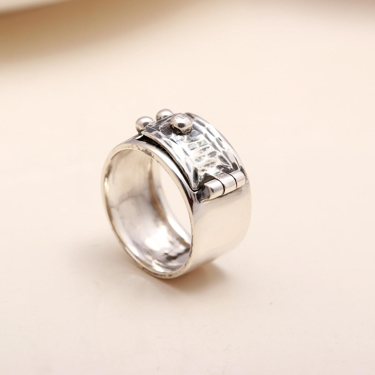 The Secret Keeper: Hammered Silver Locket Ring