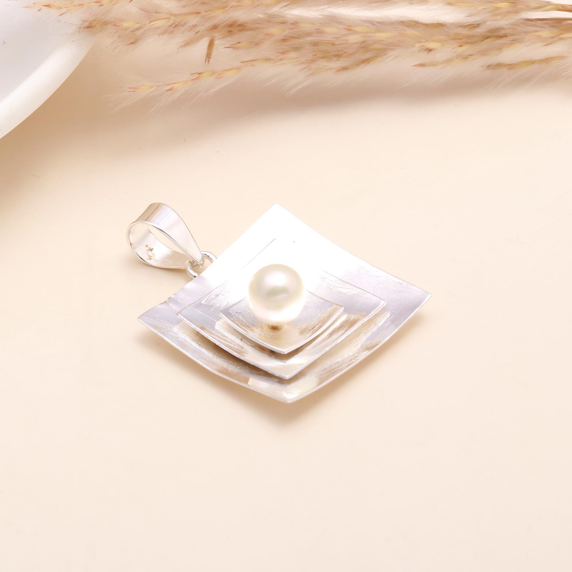 925 Sterling Silver Modern Square Design Pearl Pendant
