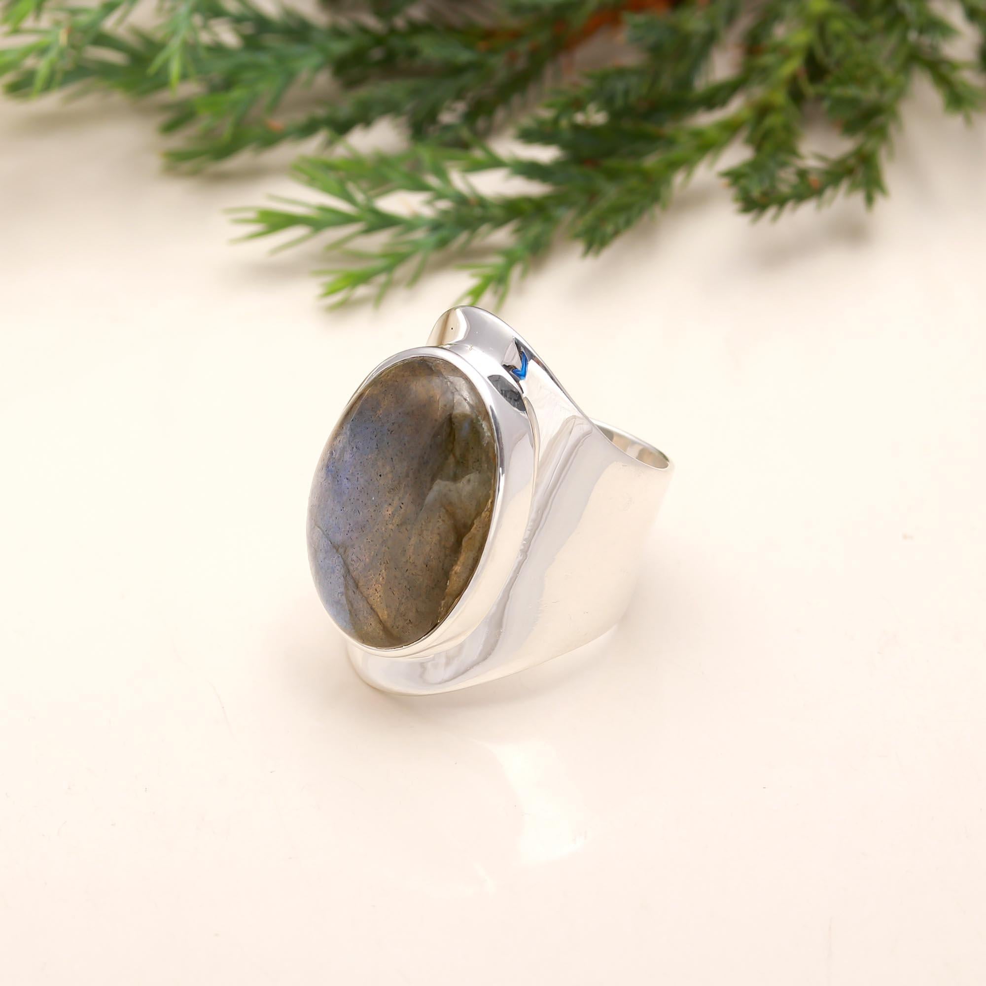The Mystic Oval: Labradorite Cabochon Wide Band Ring