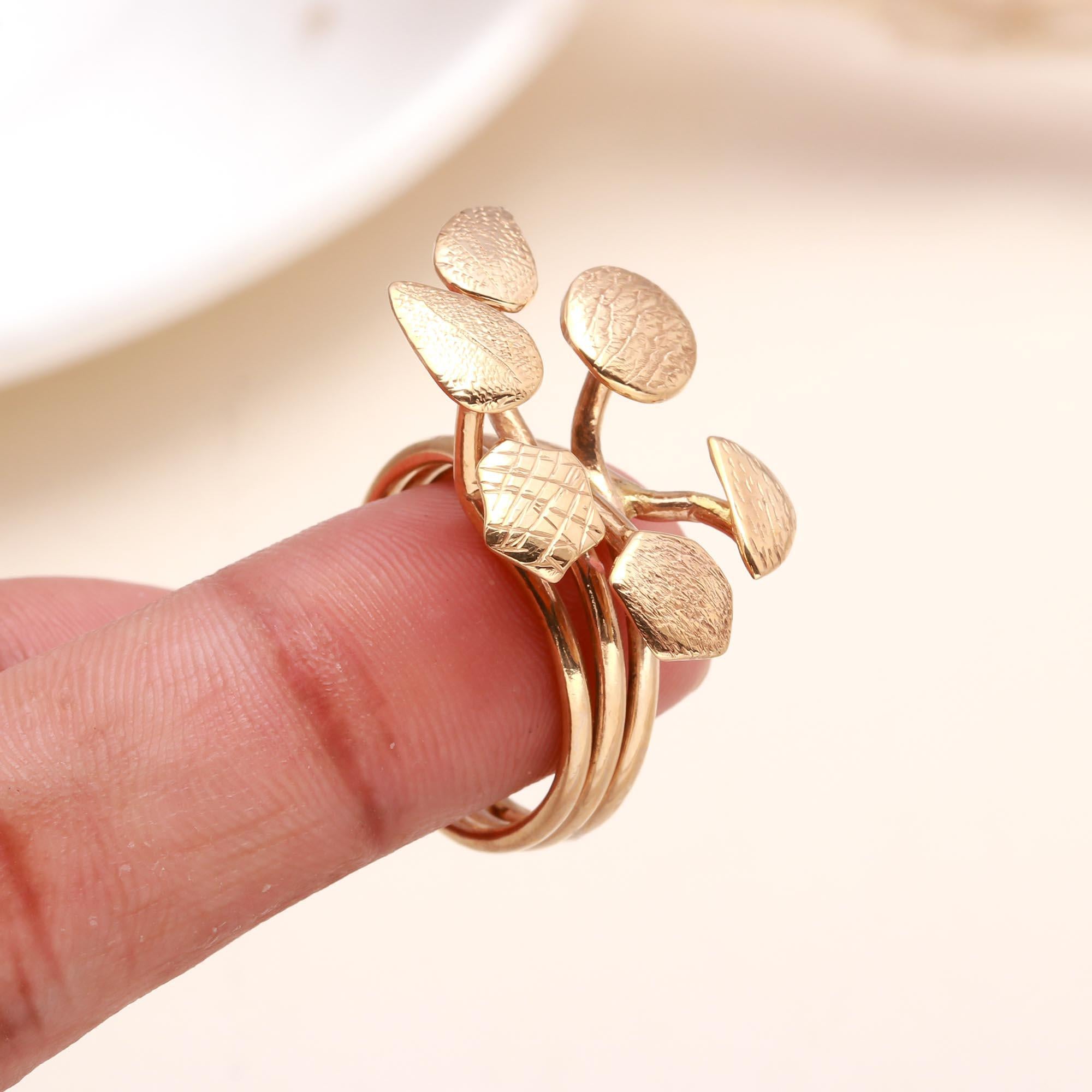 The Golden Gingko: Multi-Stem Leaf Ring