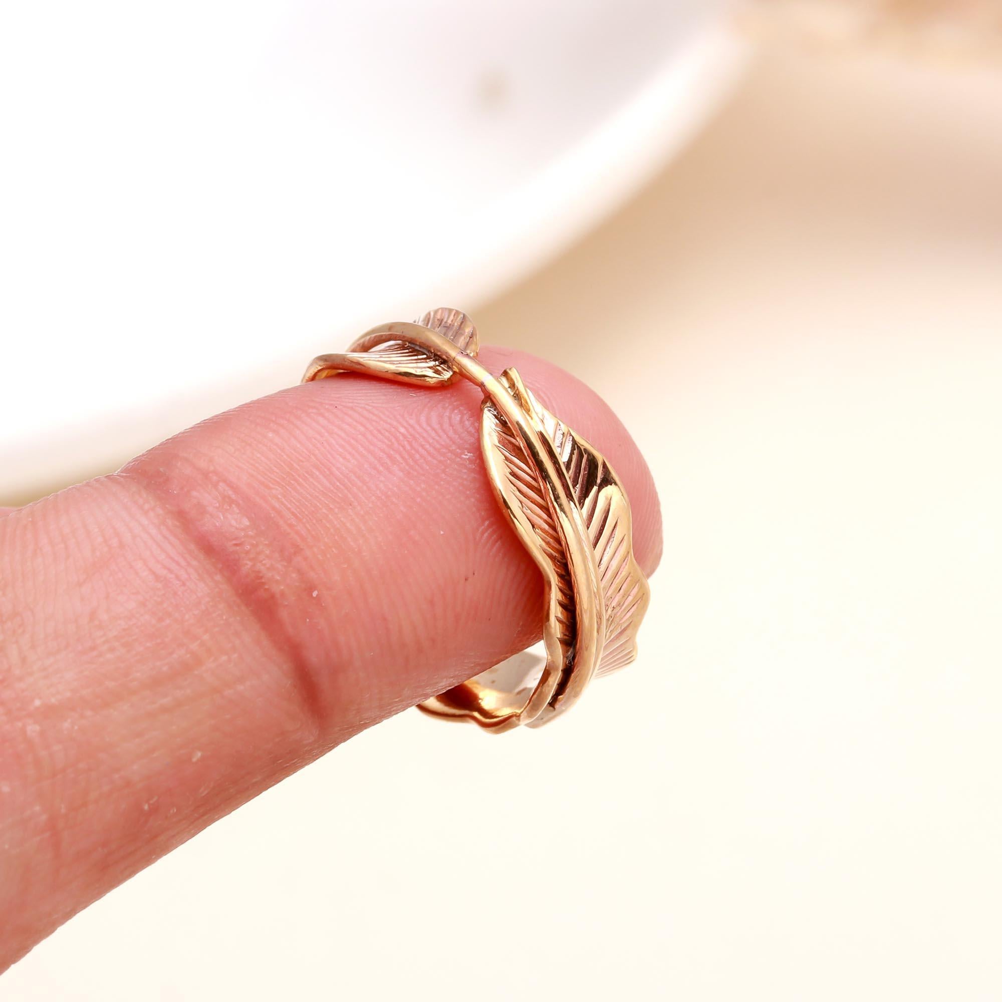 The Golden Plume: Textured Leaf Wrap Ring