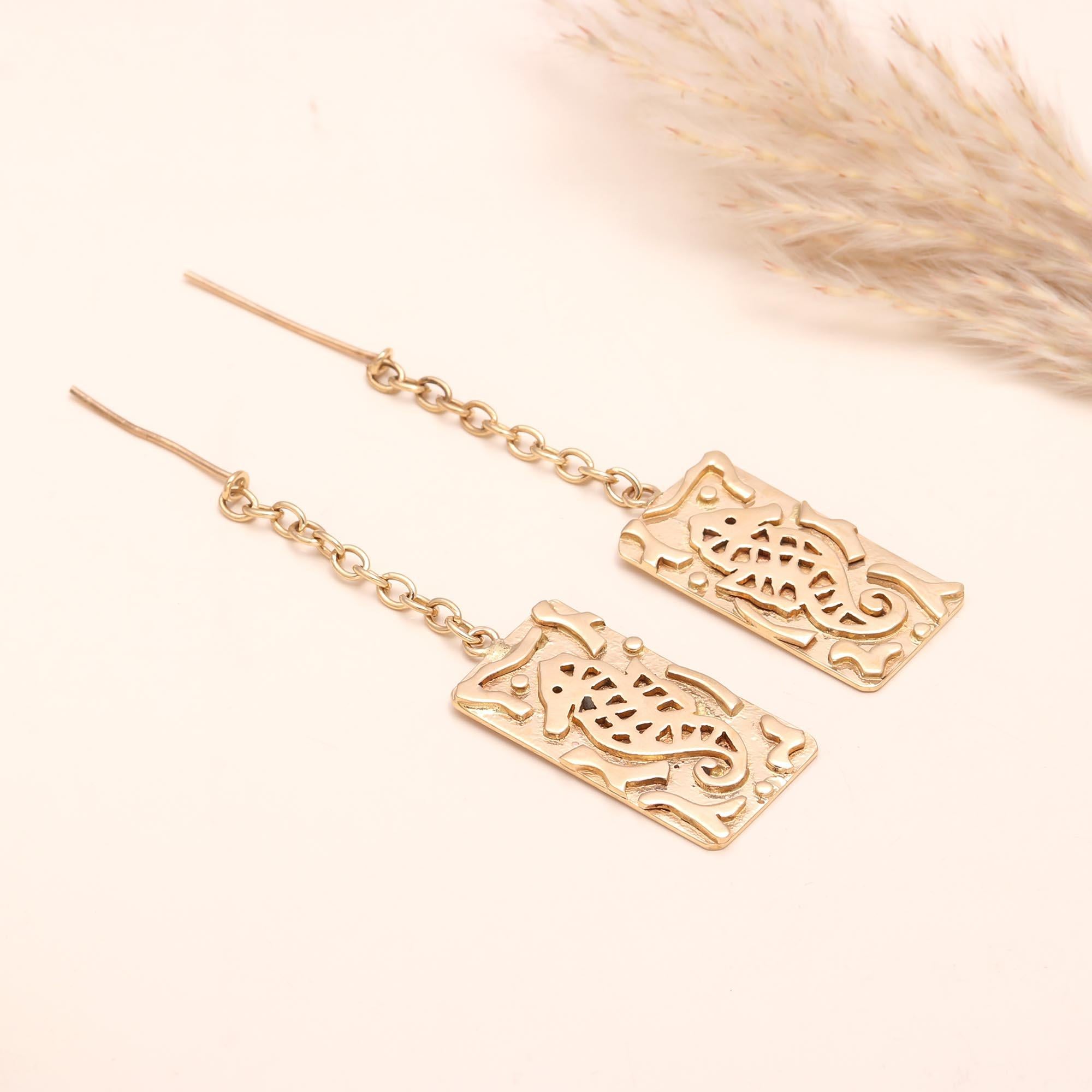 The Golden Seahorse: Intricate Cutout Drop Earrings