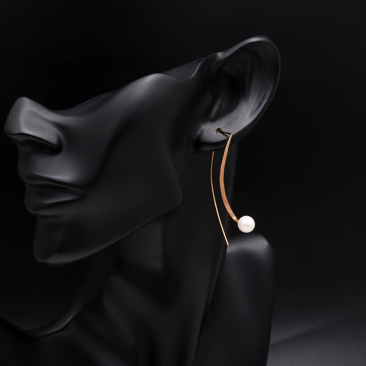 The Modern Pearl: Geometric Wire Threader Earrings