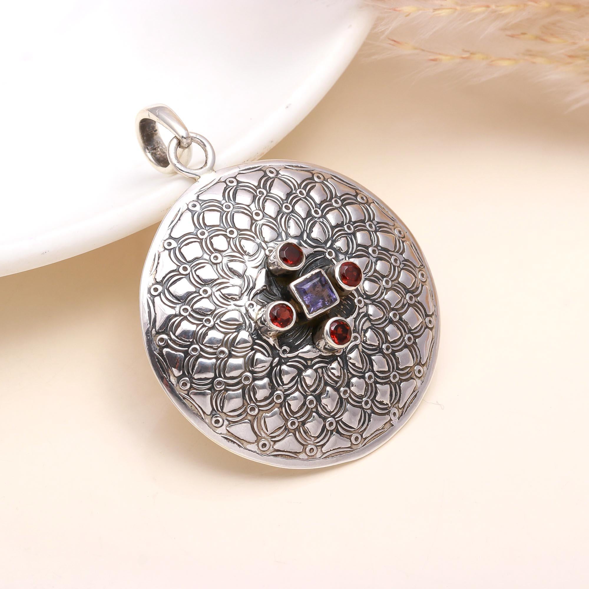 925 Sterling Silver Garnet & Iolite Filigree Pendant