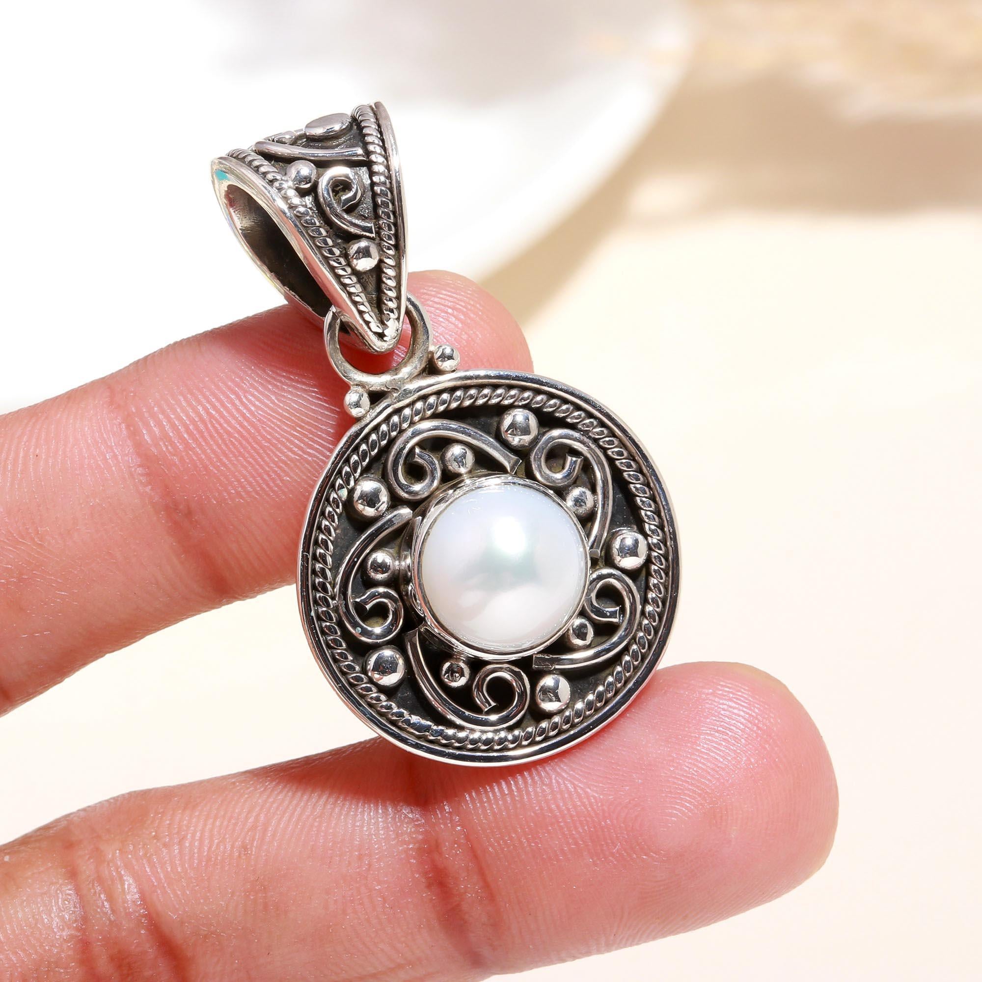 925 Sterling Silver Vintage Filigree Pearl Pendant