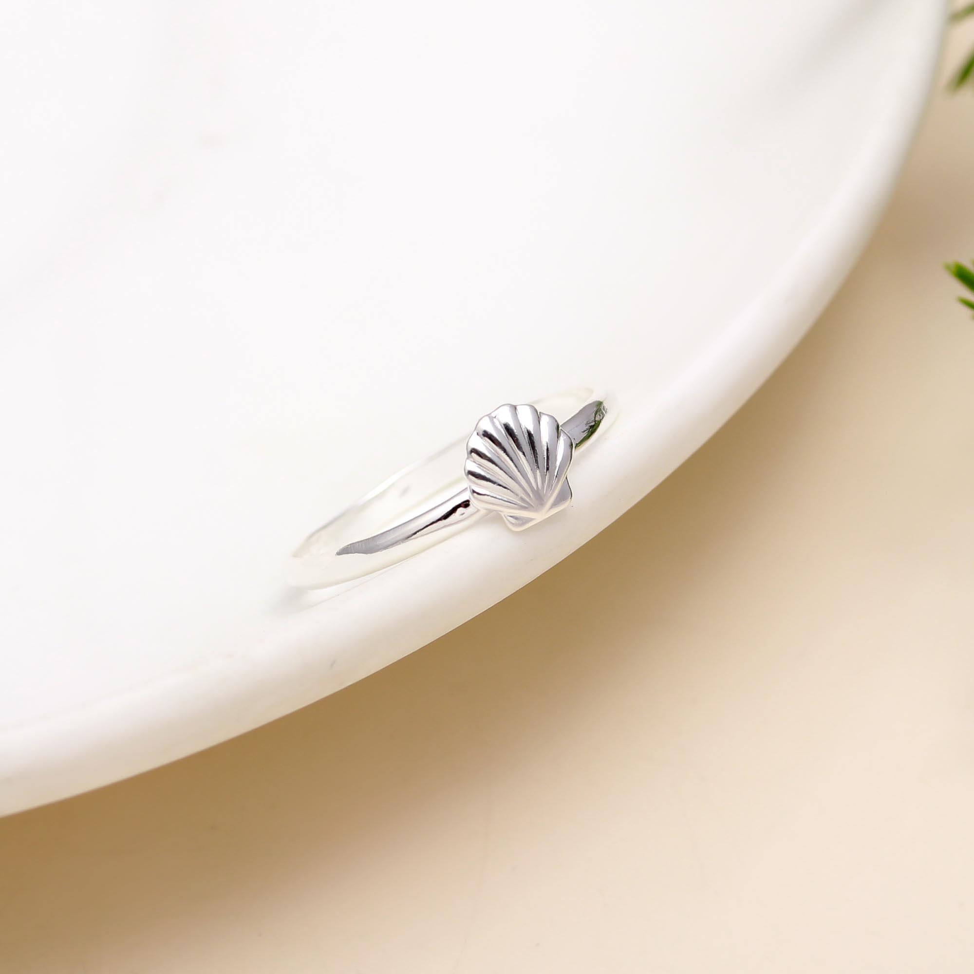 The Coastal Shell: Minimalist Silver Stacking Ring