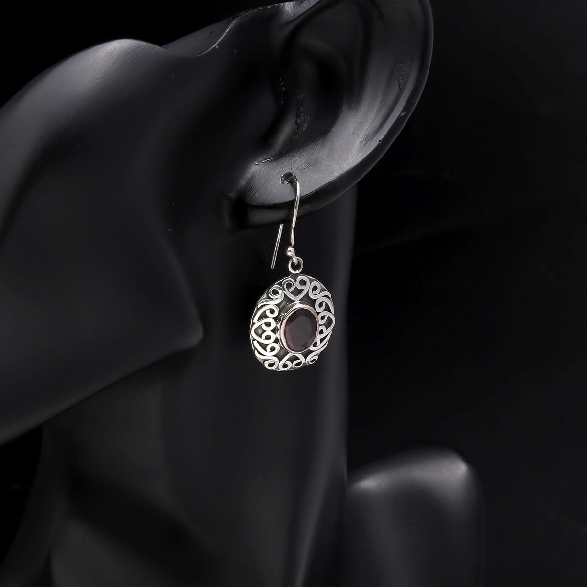 925 Sterling Silver Vintage Garnet Filigree Dangle Earrings