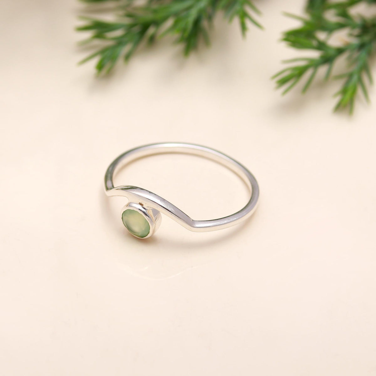 Sterling Silver Green Chalcedony Ring