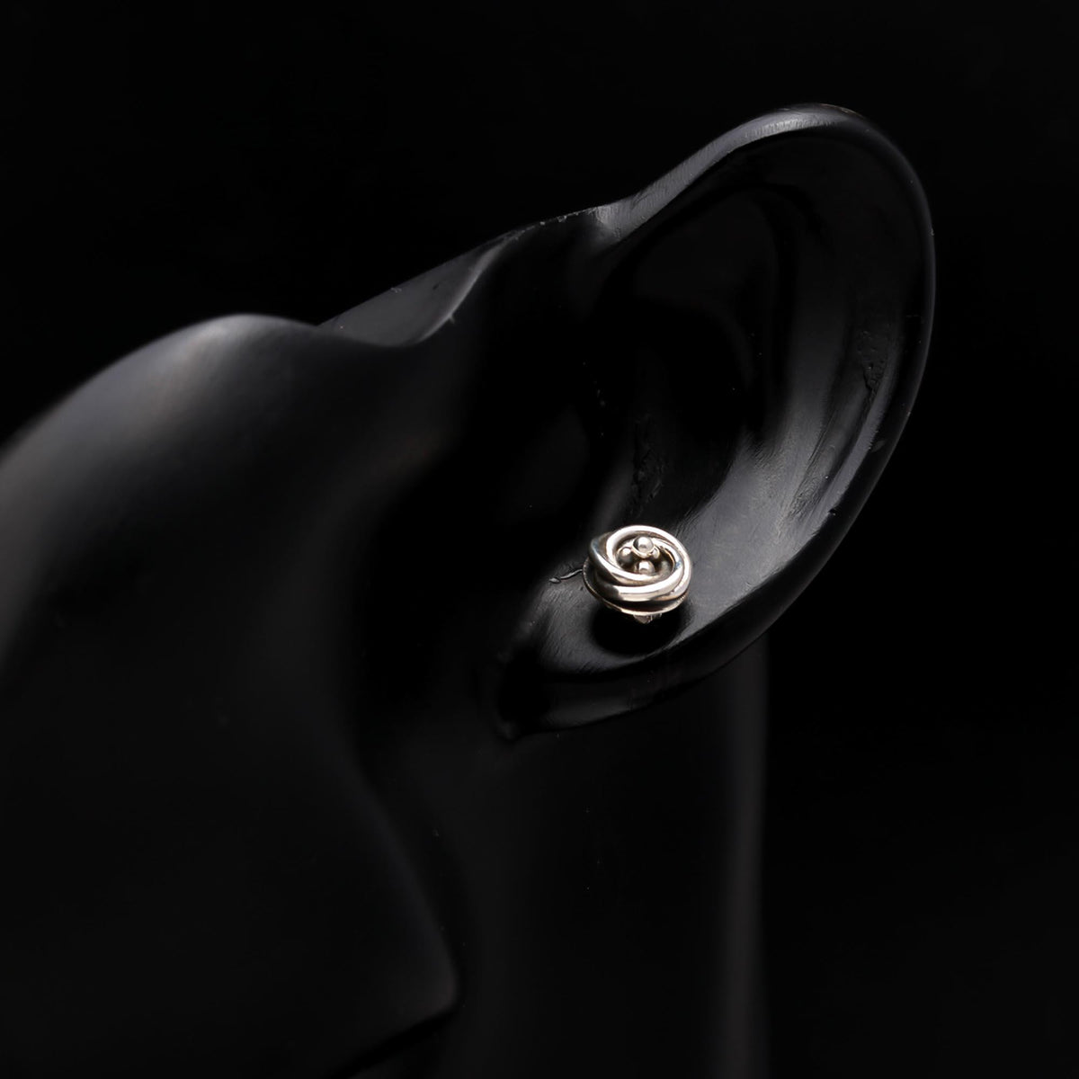 925 Sterling Silver Vintage Knot Stud Earrings