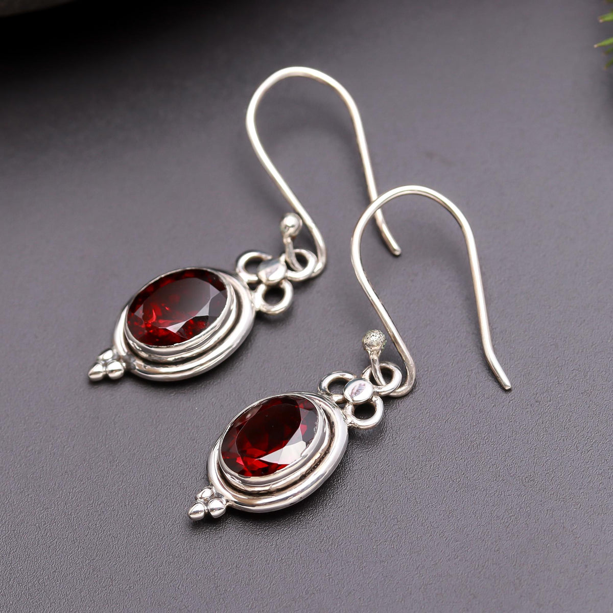 925 Silver Oval Garnet Dangle Earrings