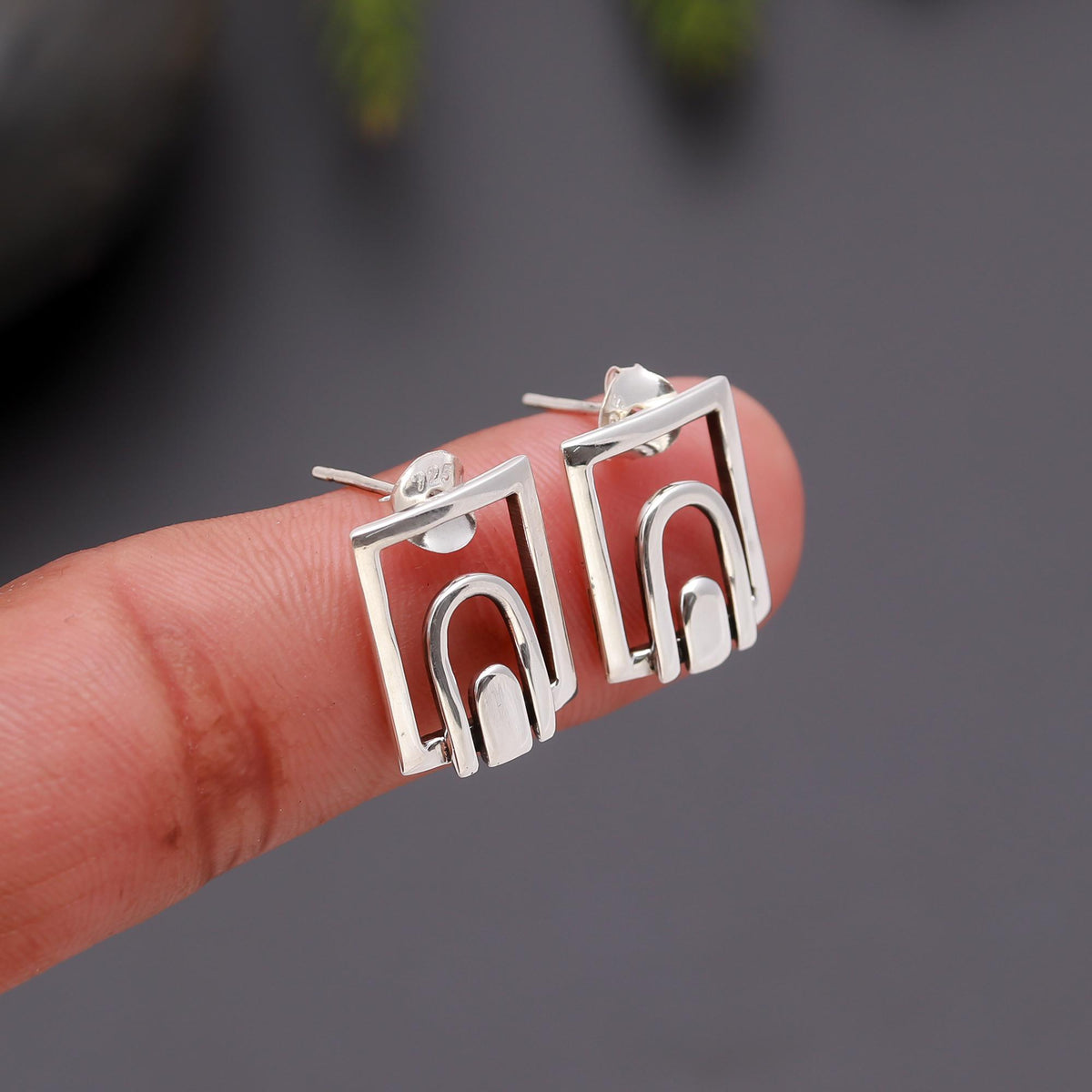 925 Silver Arch Frame Stud Earrings