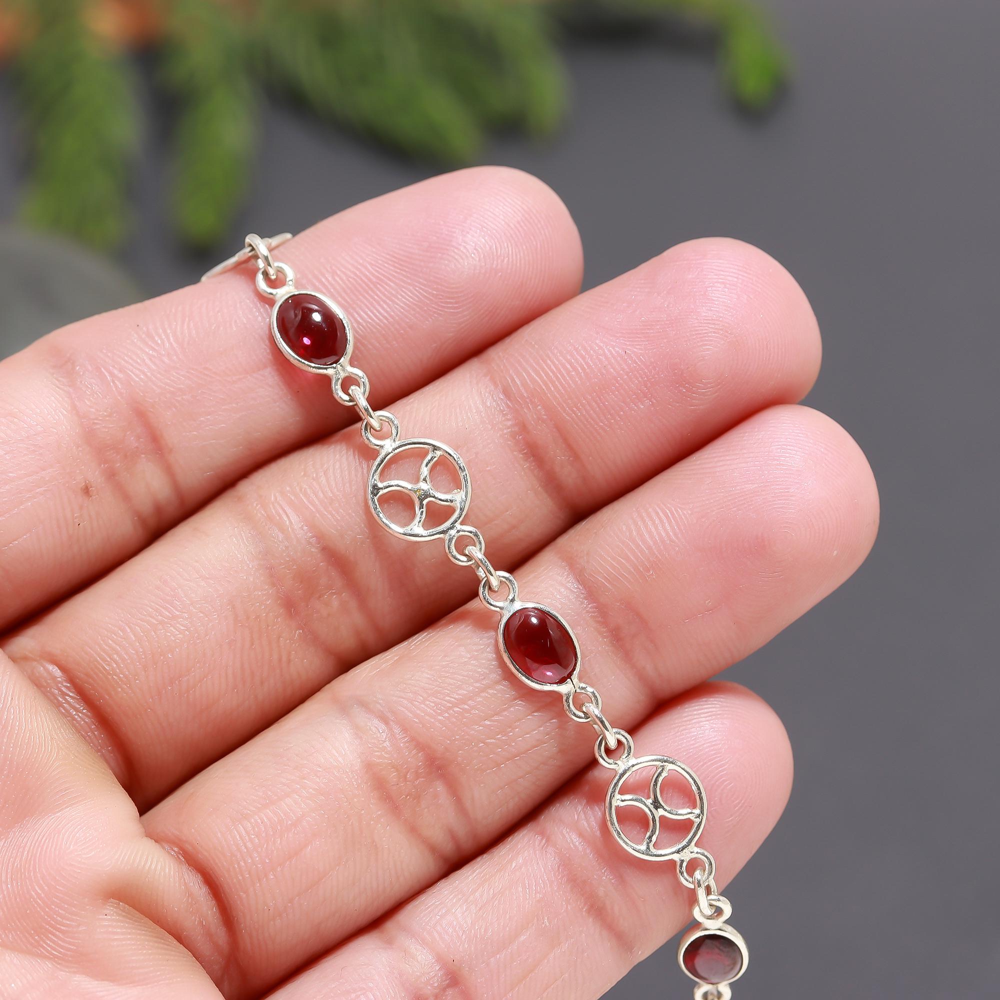 925 Silver Circle Motifs Garnet Link Bracelet