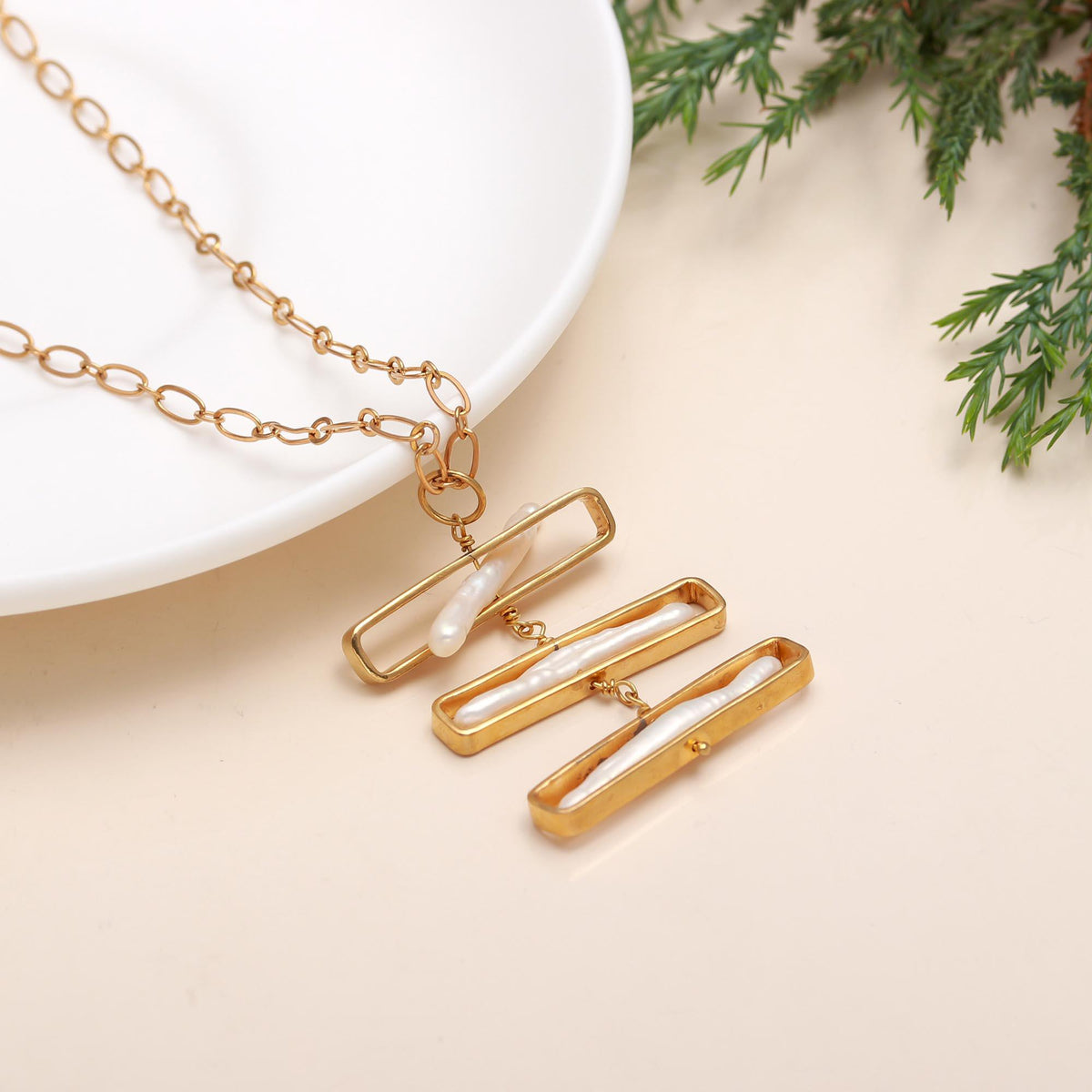 The Luminous Tier: Biwa Pearl Gold Necklace