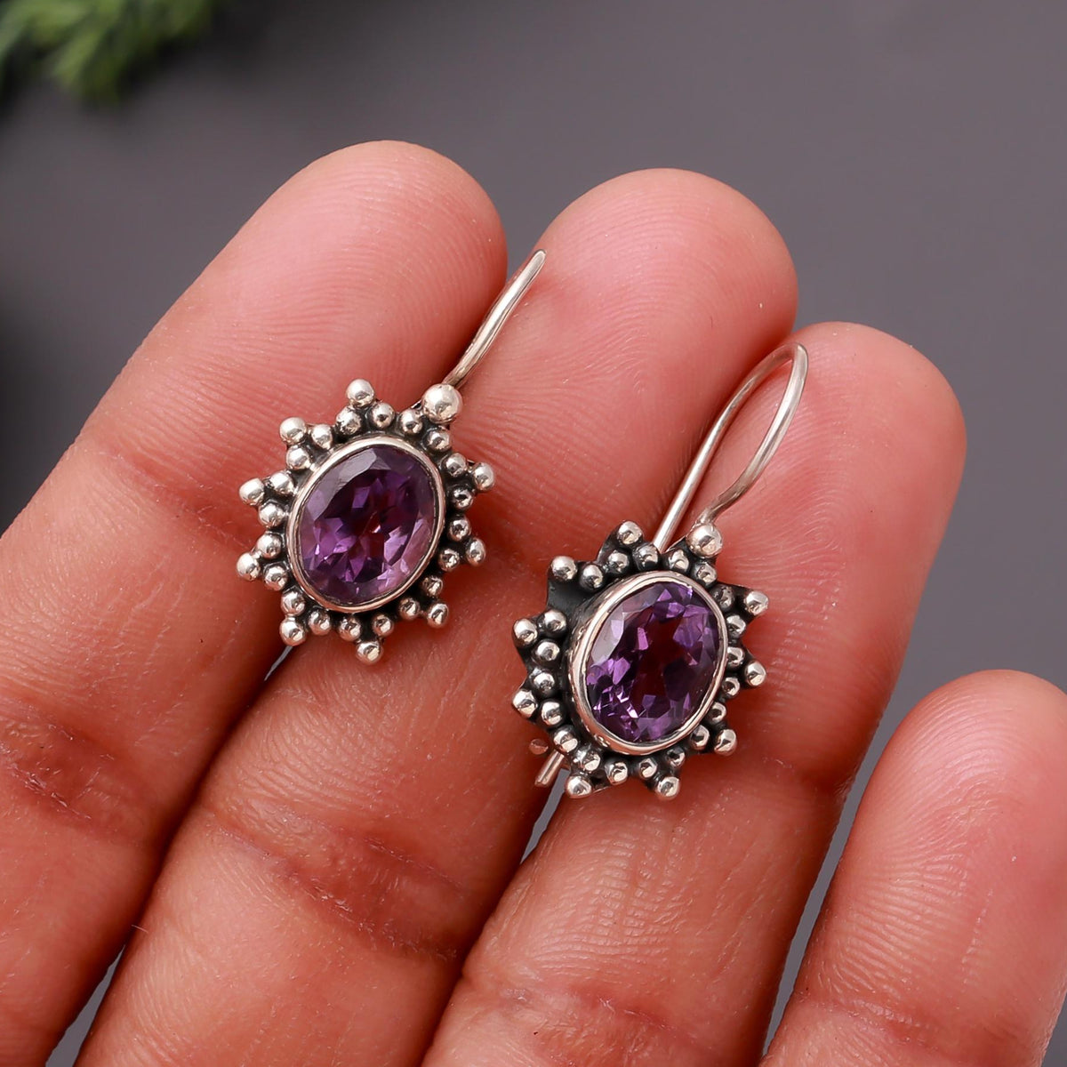 #gemstone_amethyst