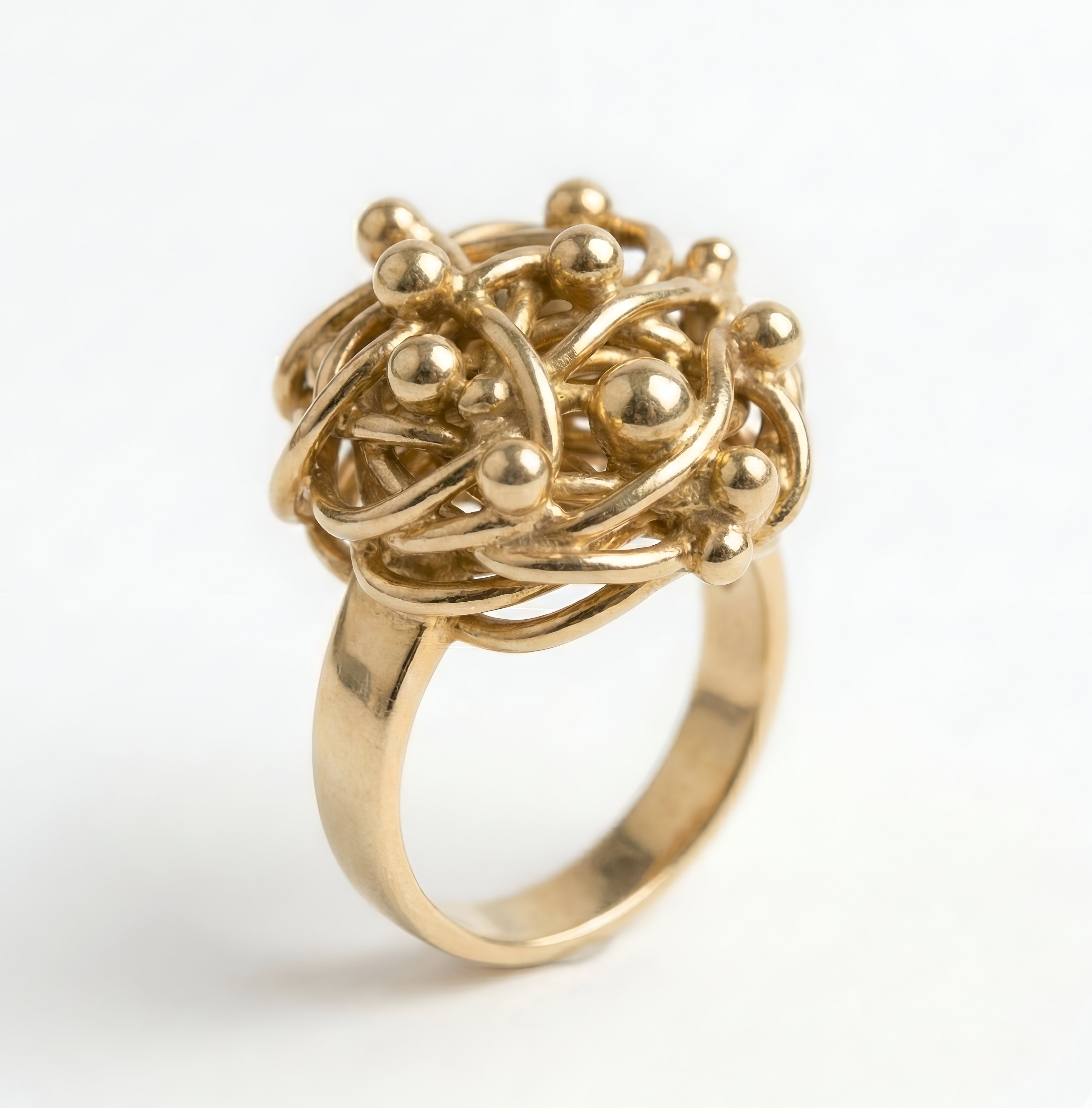 The Gordian Knot: Twisted Wire Ball-Tip Cluster Ring