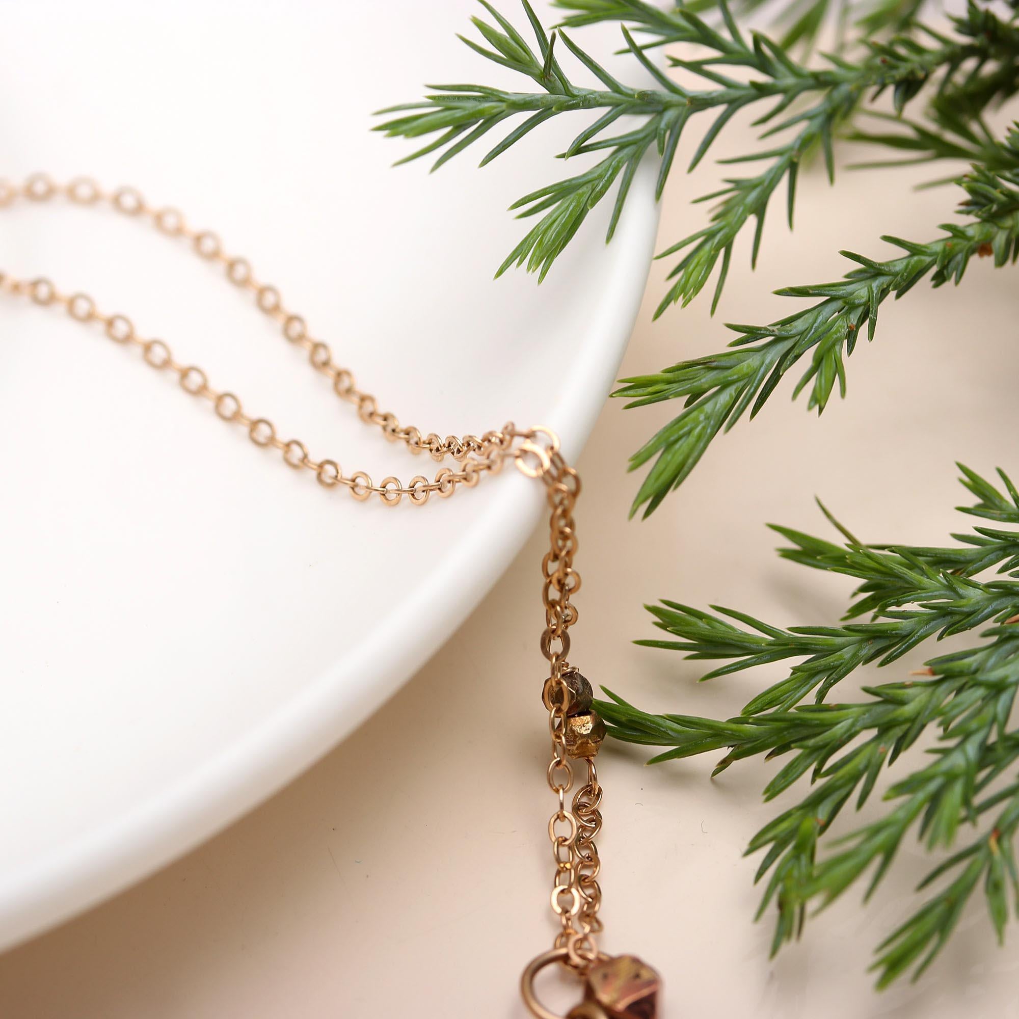 The Orbiting Spheres: Pyrite & Gold Circle Lariat