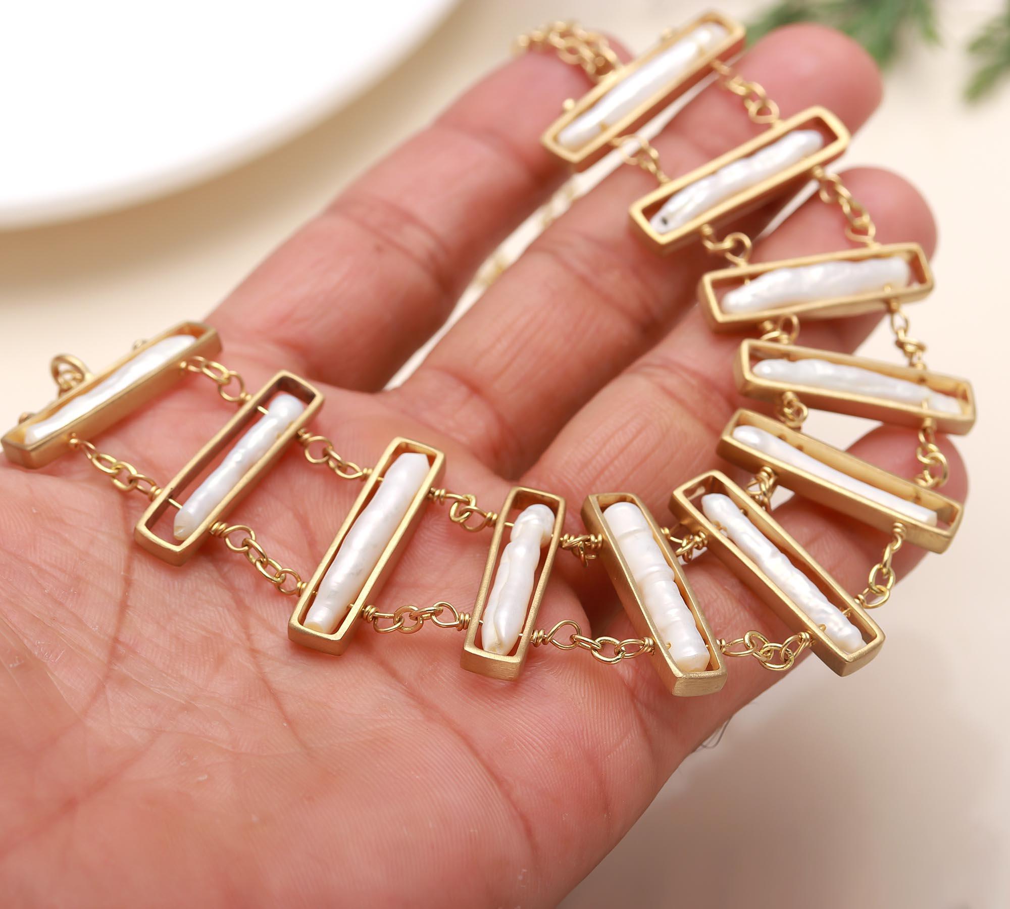 The Luminous Collar: Biwa Pearl Statement Necklace