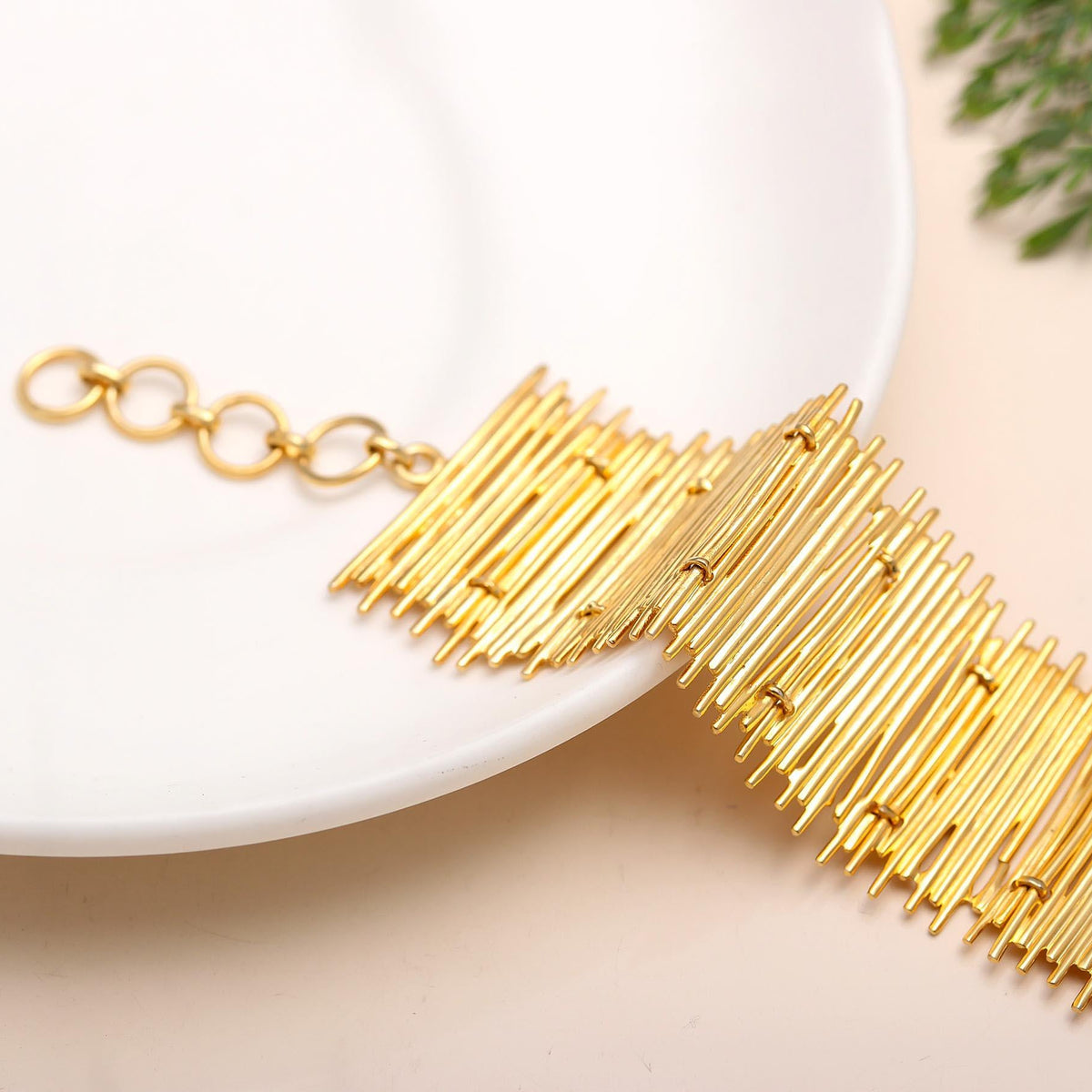 The Golden Palisade: Gold Stick Link Bracelet