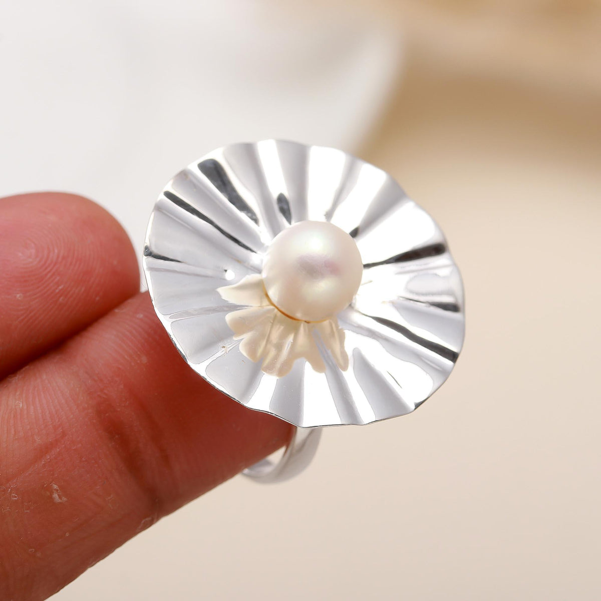 Sterling Silver Pearl Flower Ring