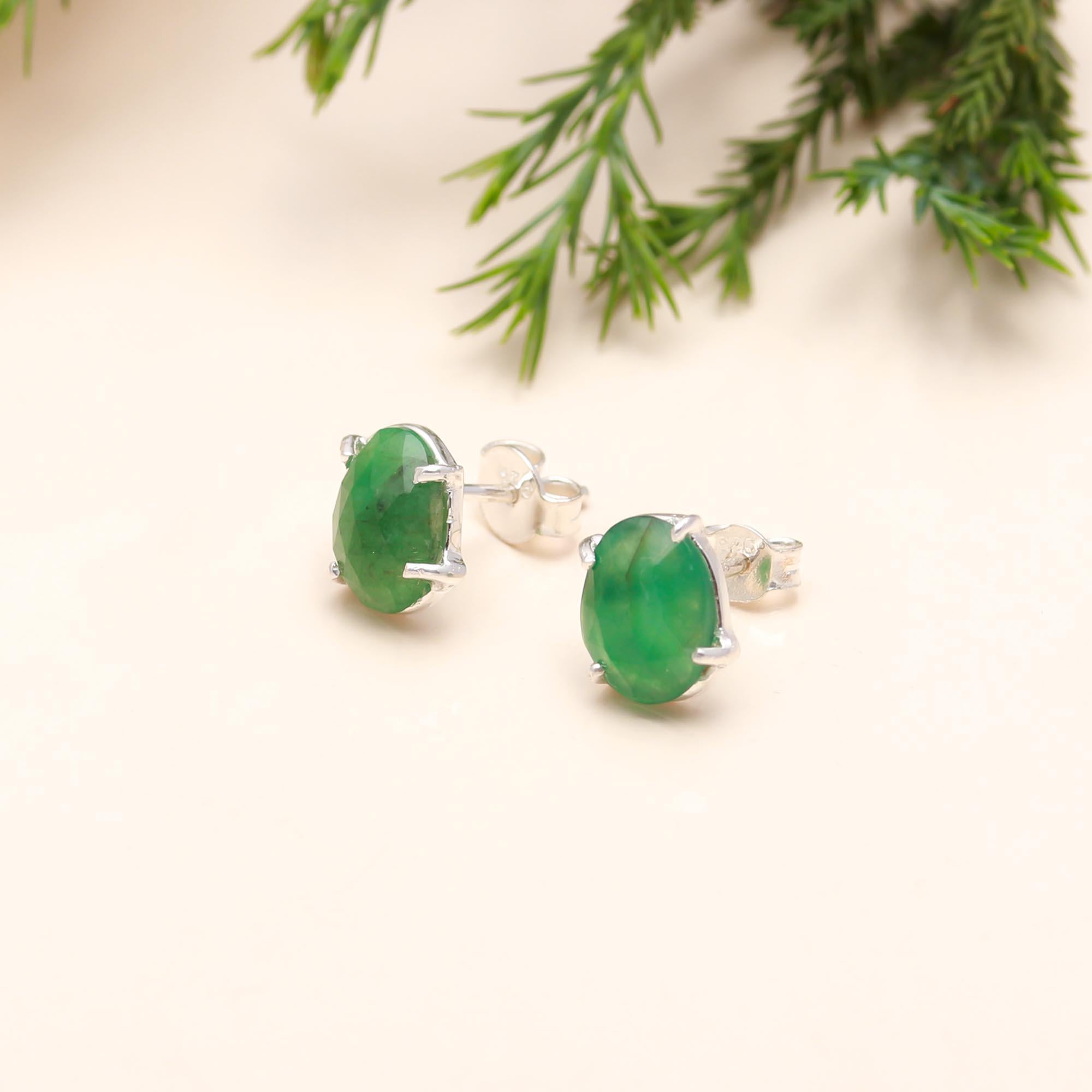 The Verdant Solitaire: Emerald Stud Earrings