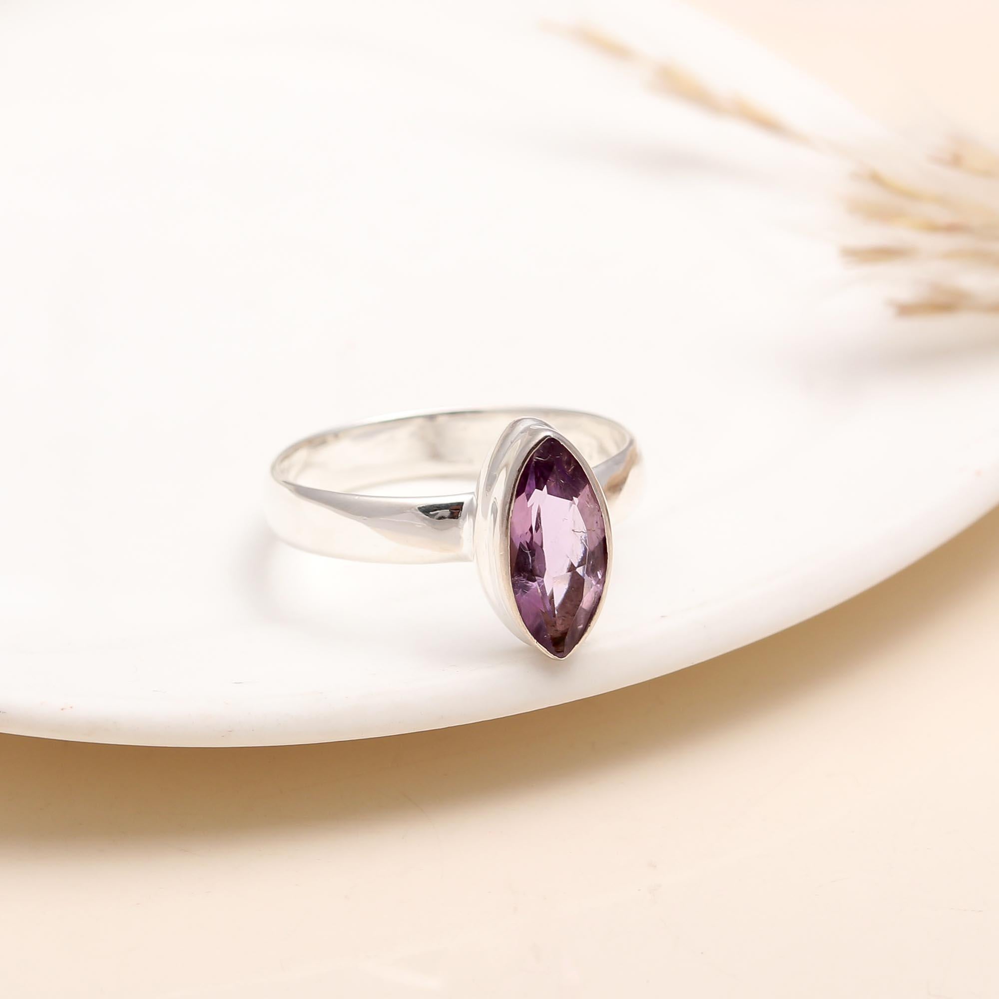 925 Silver Marquise-Cut Amethyst Solitaire Ring with purple gemstone