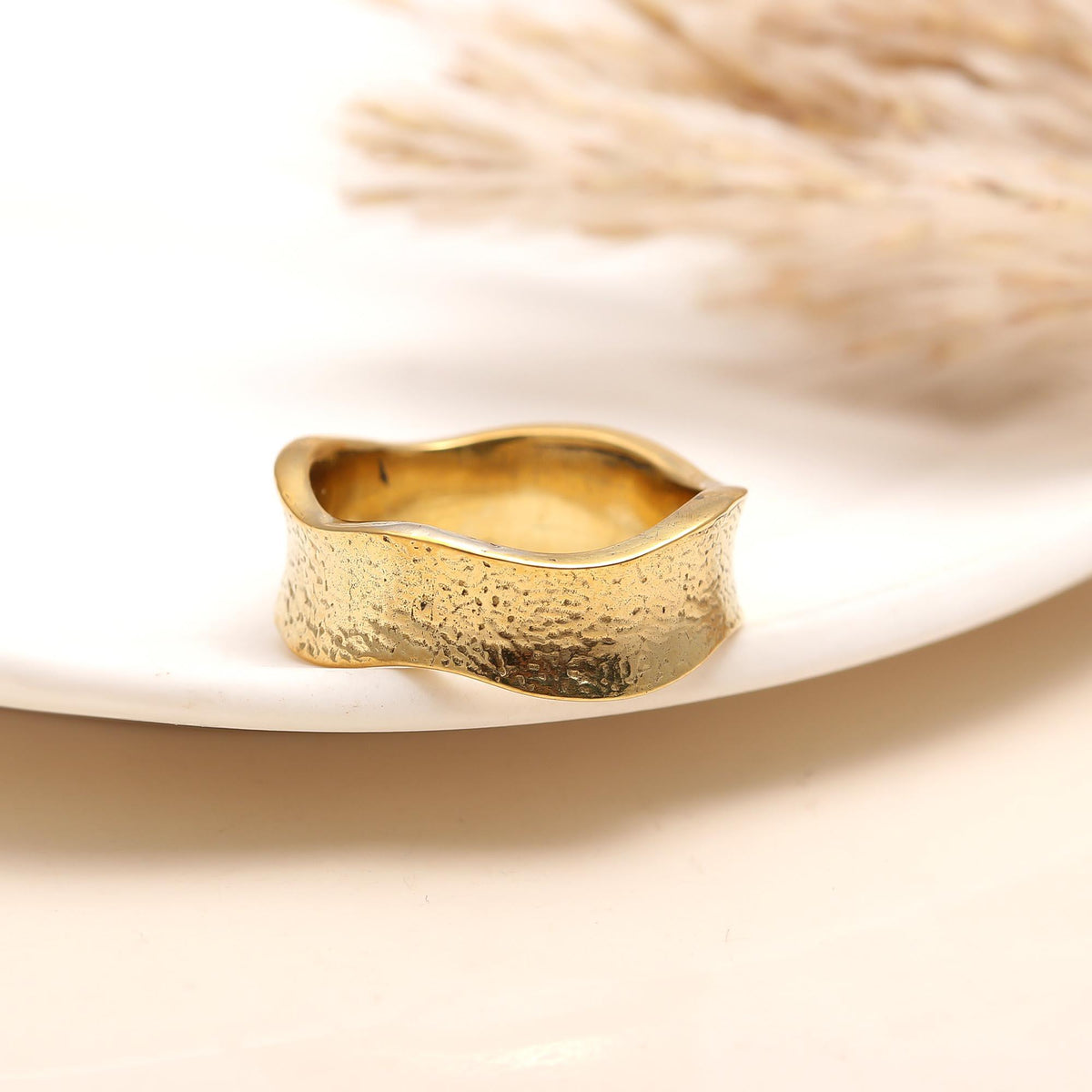 The Golden Organic: Textured Wavy Band Ring