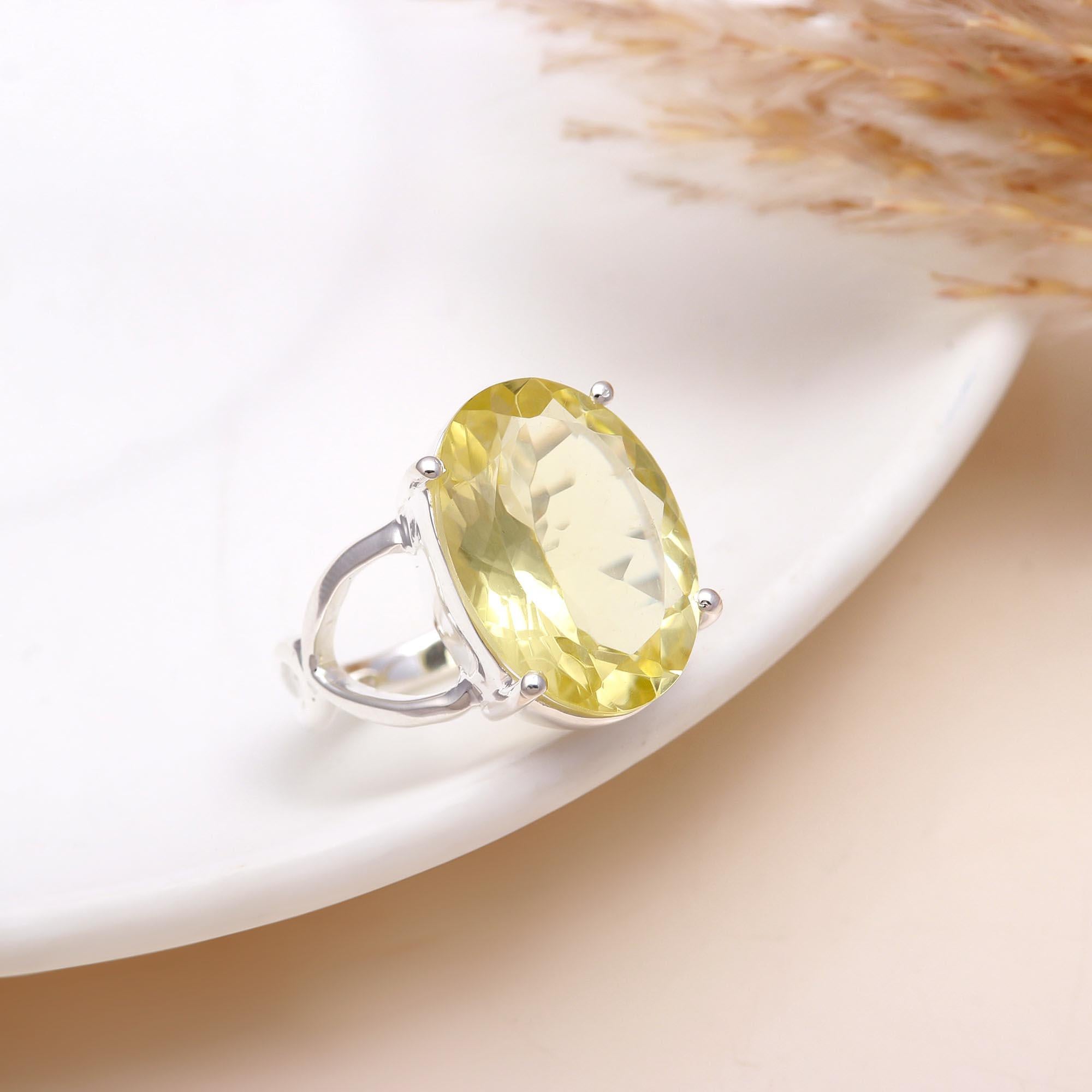 925 Silver Oval Cut Lemon Quartz Statement Ring front view