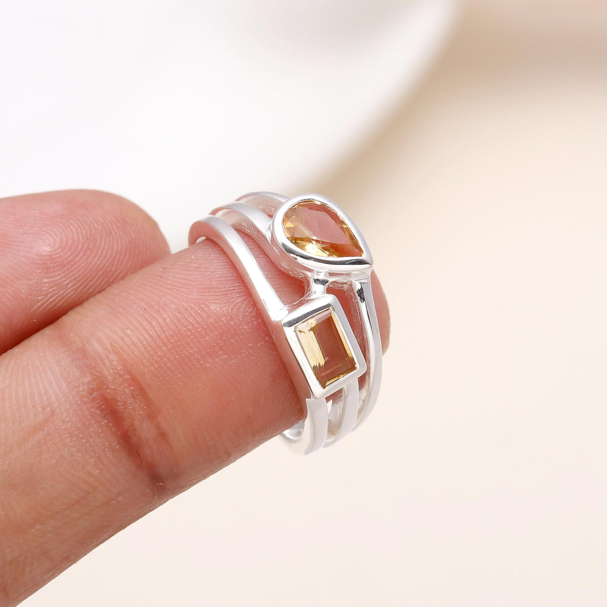 #gemstone type_citrine