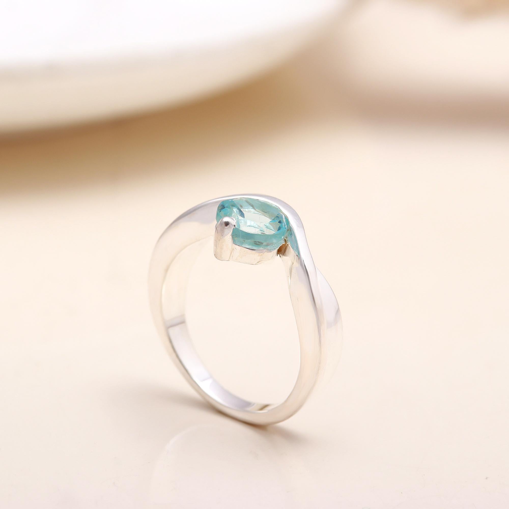 Handmade aquamarine sterling silver twist ring