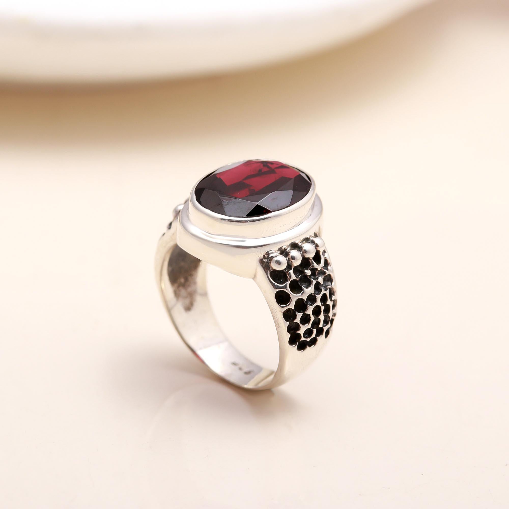 Handmade oval garnet sterling silver ring
