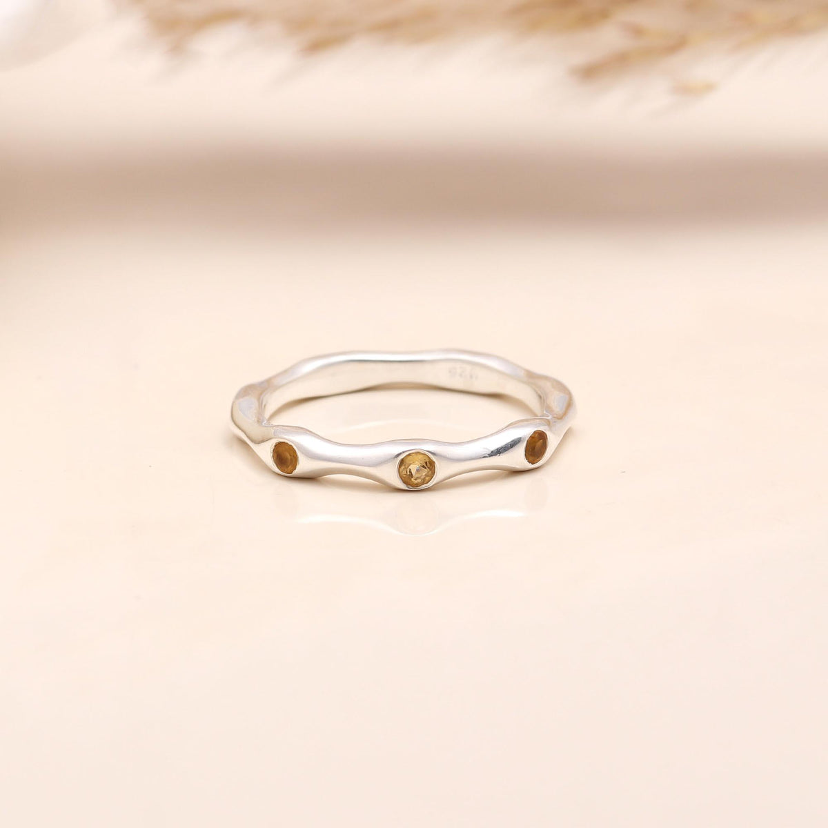 The Earth Wave: Flush Set Hessonite Band
