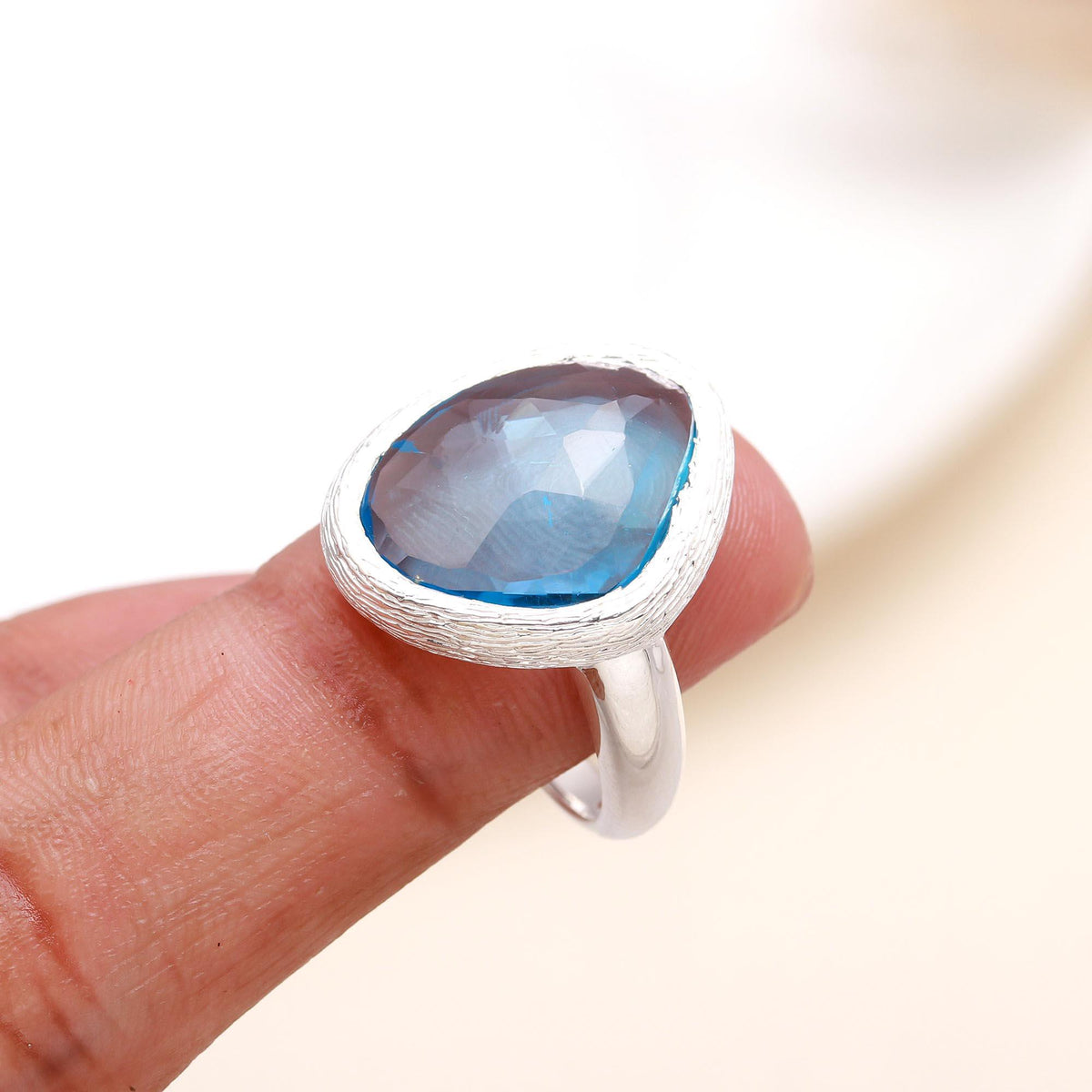 The Ocean Pebble: Brushed Silver Cocktail Ring