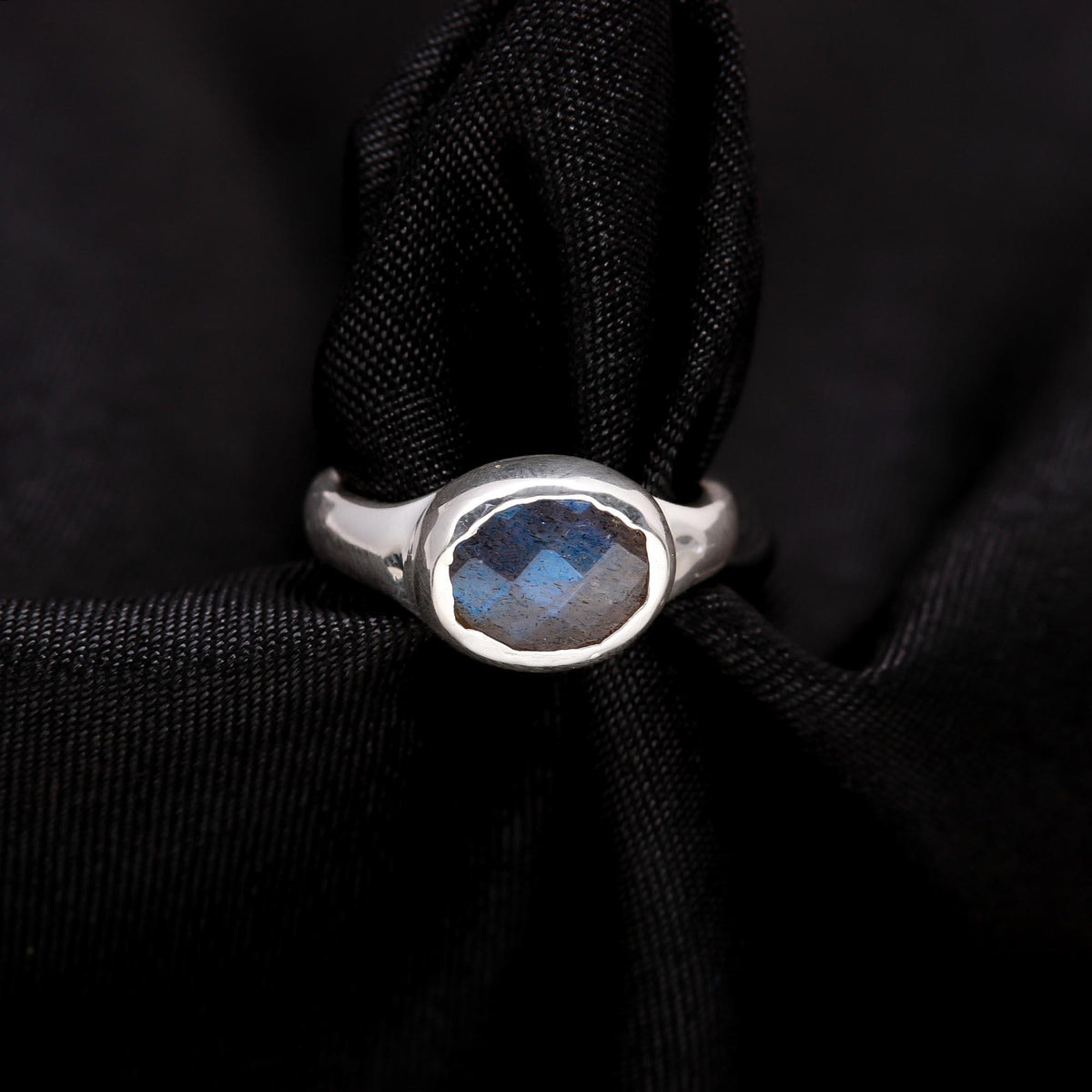 The Modern Horizon: Chunky East-West Setting Ring