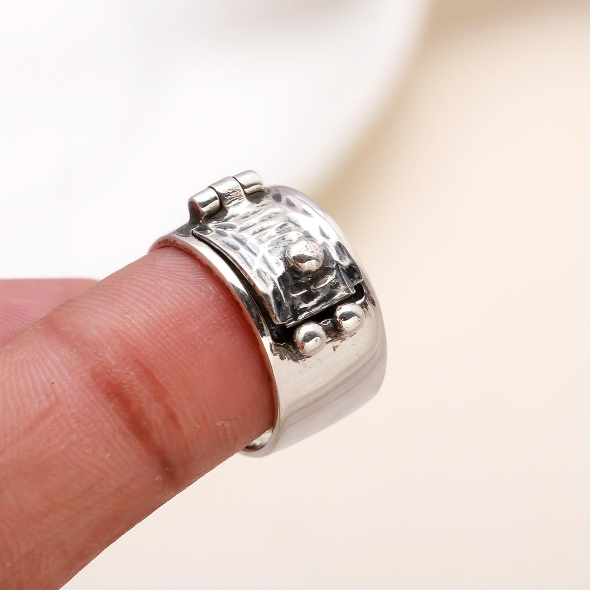The Secret Keeper: Hammered Silver Locket Ring