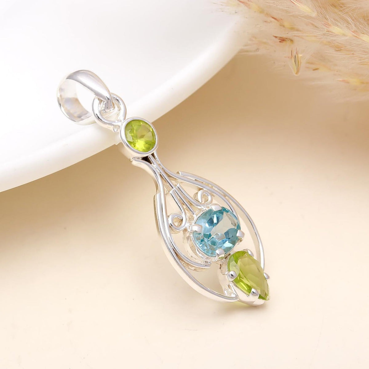 The Garden Teardrop: Three-Stone Filigree Silver Pendant