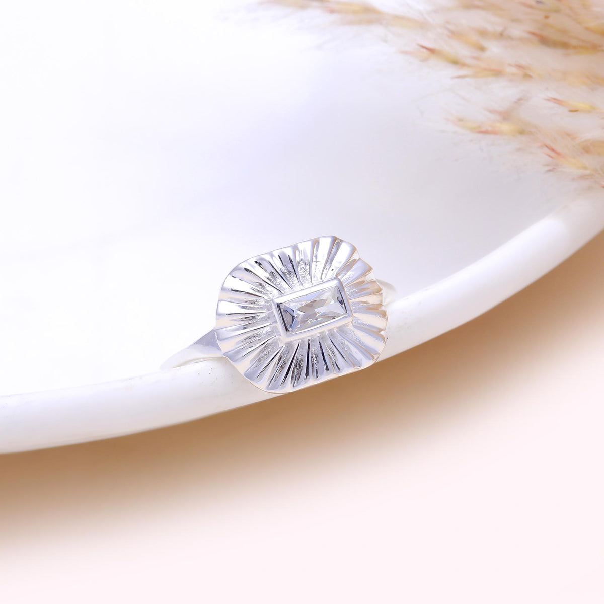 The Fluted Deco: Cubic Zirconia Fluted Ring