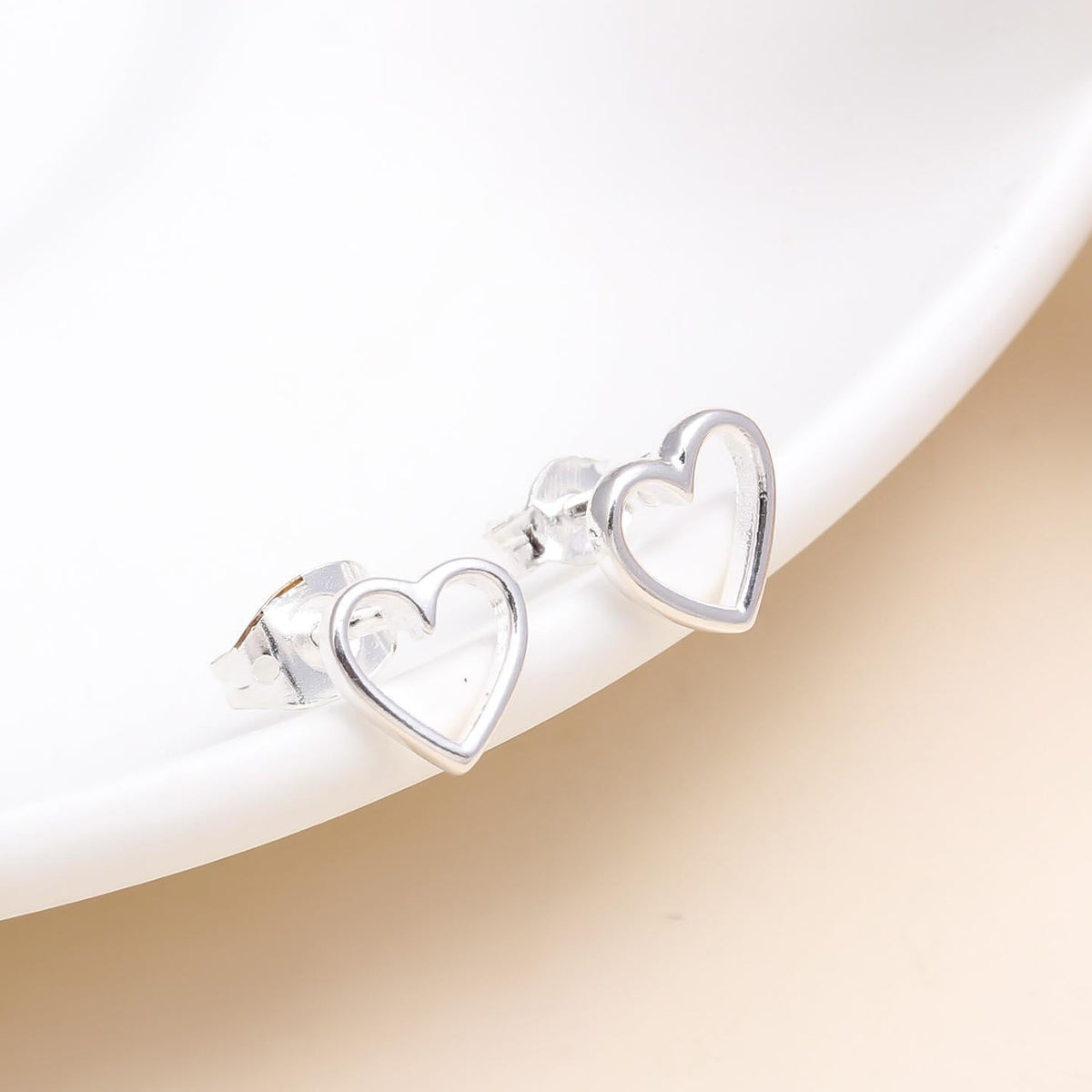 925 Sterling Silver Open Heart Stud Earrings