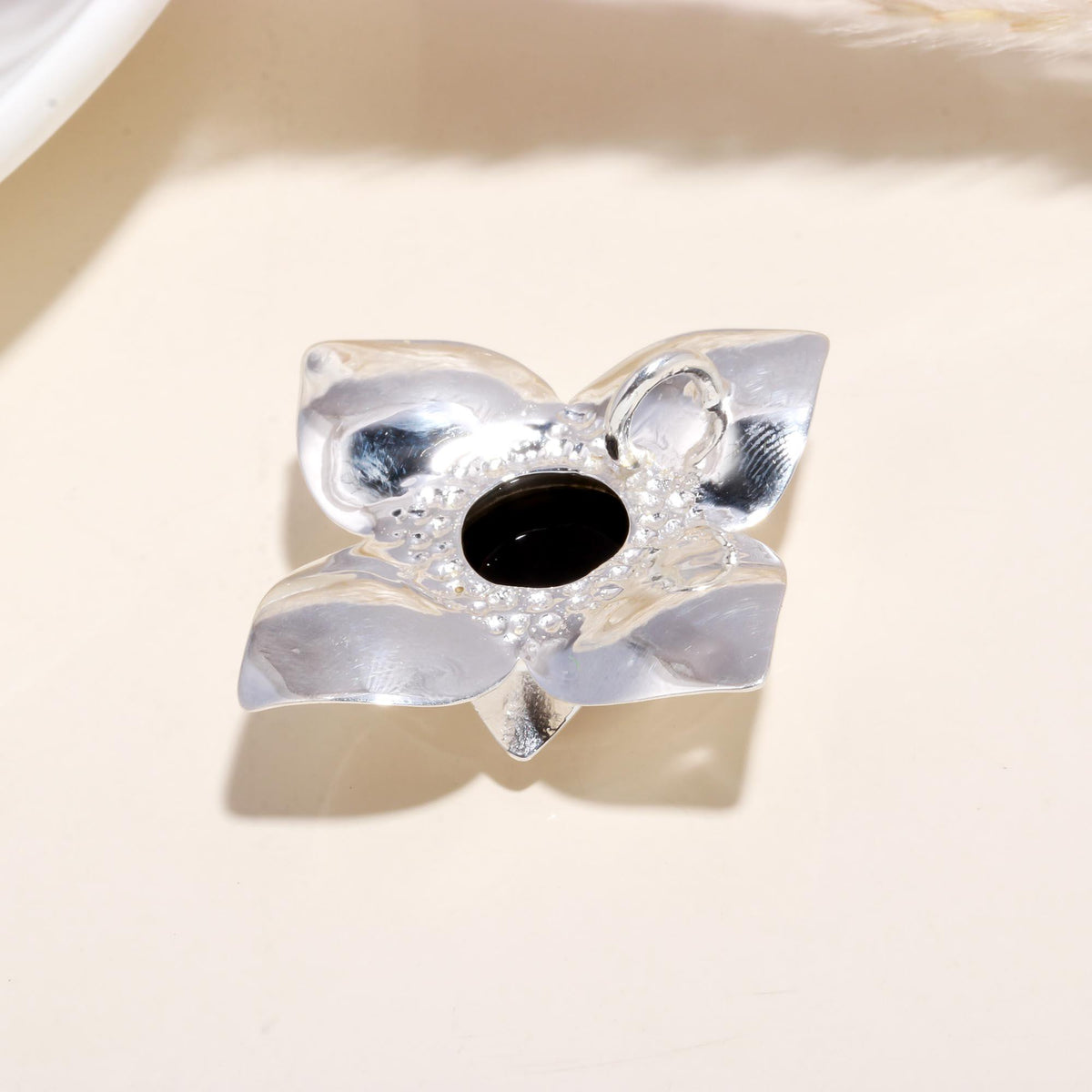 925 Sterling Silver Black Onyx Floral Statement Ring