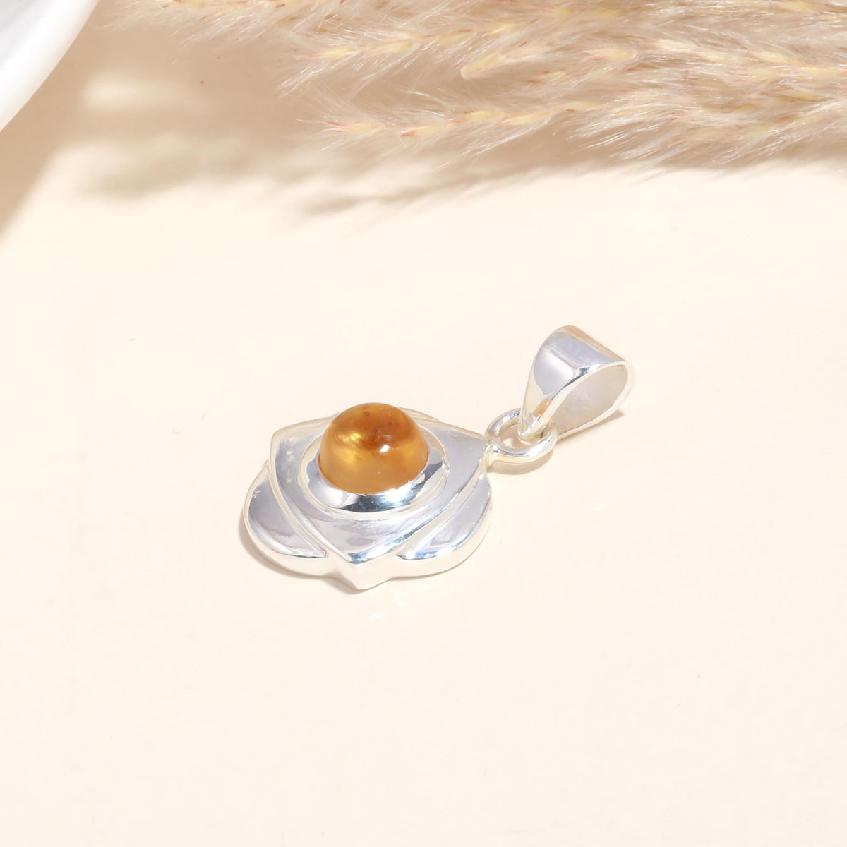 925 Sterling Silver Floral Citrine Cabochon Pendant