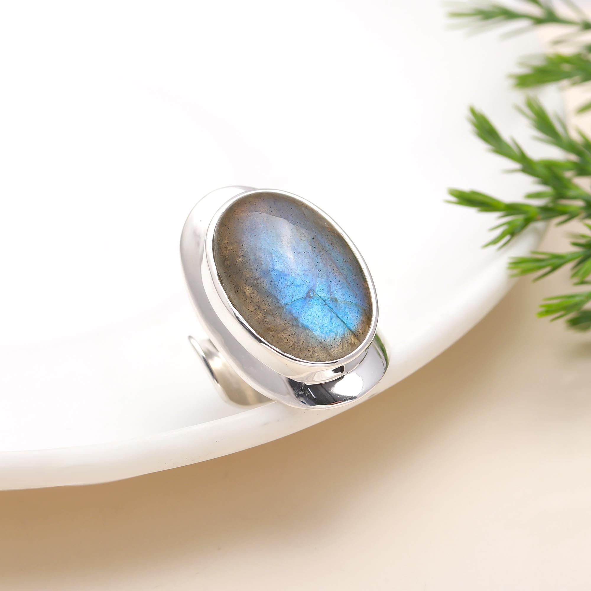 The Mystic Oval: Labradorite Cabochon Wide Band Ring