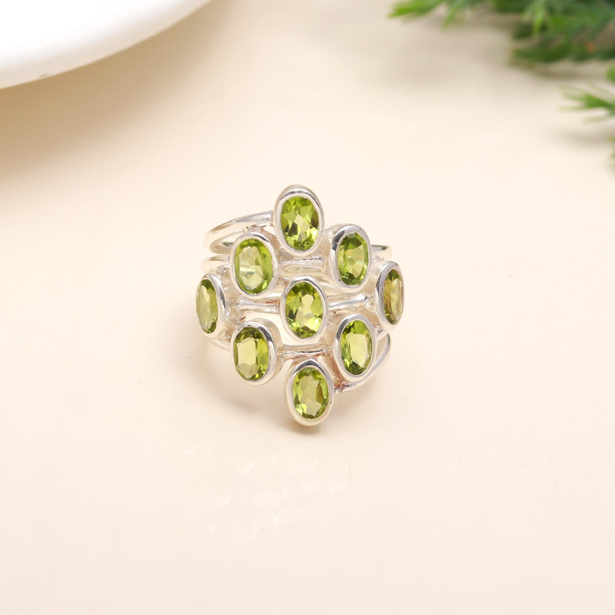 The Verdant Pyramid: Peridot Cluster Statement Ring