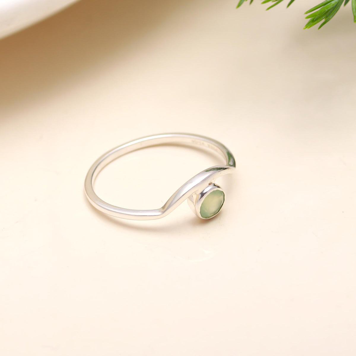 Sterling Silver Green Chalcedony Ring