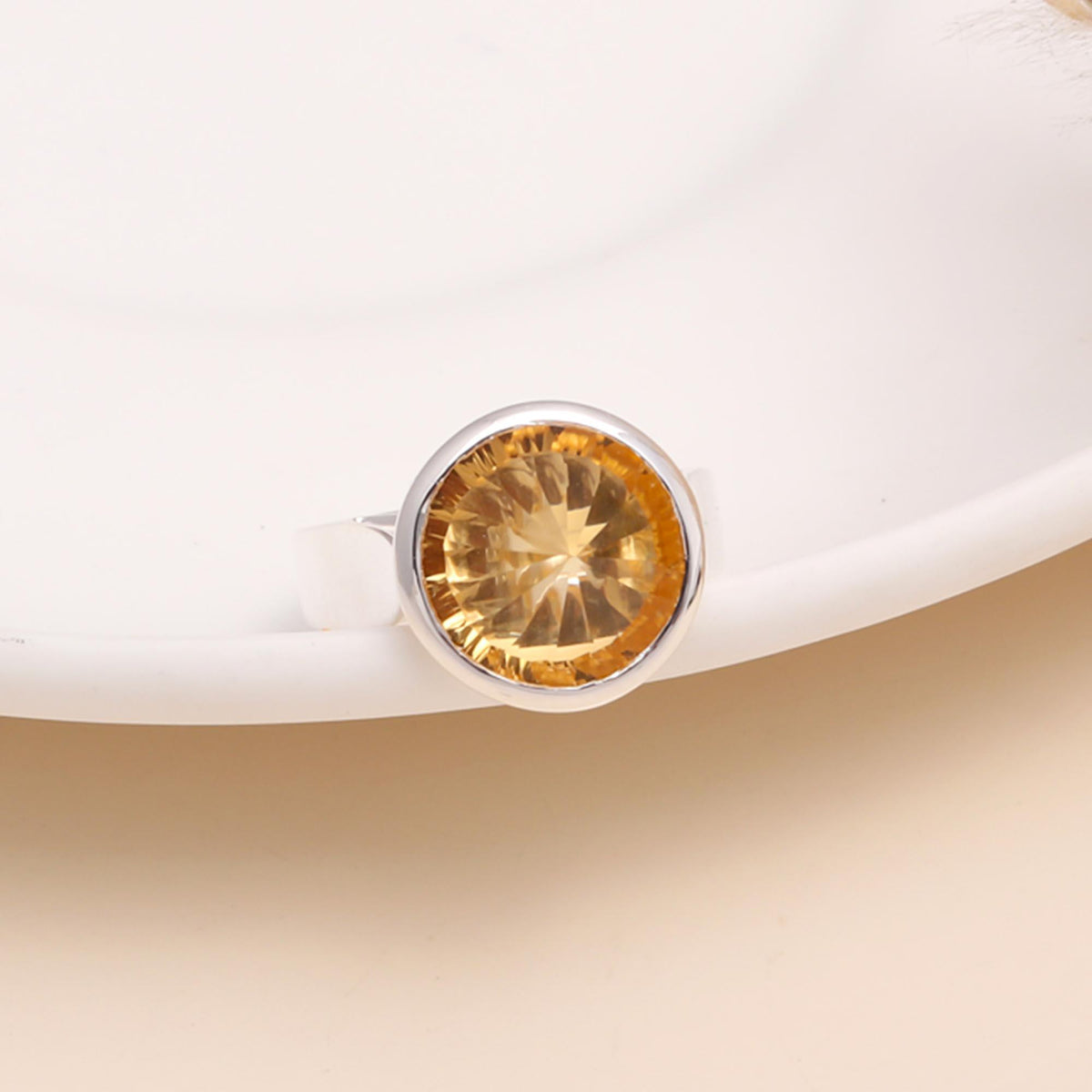 925 Sterling Silver Roung Citrine Statement Ring