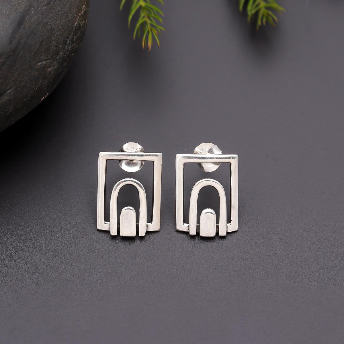 925 Silver Arch Frame Stud Earrings