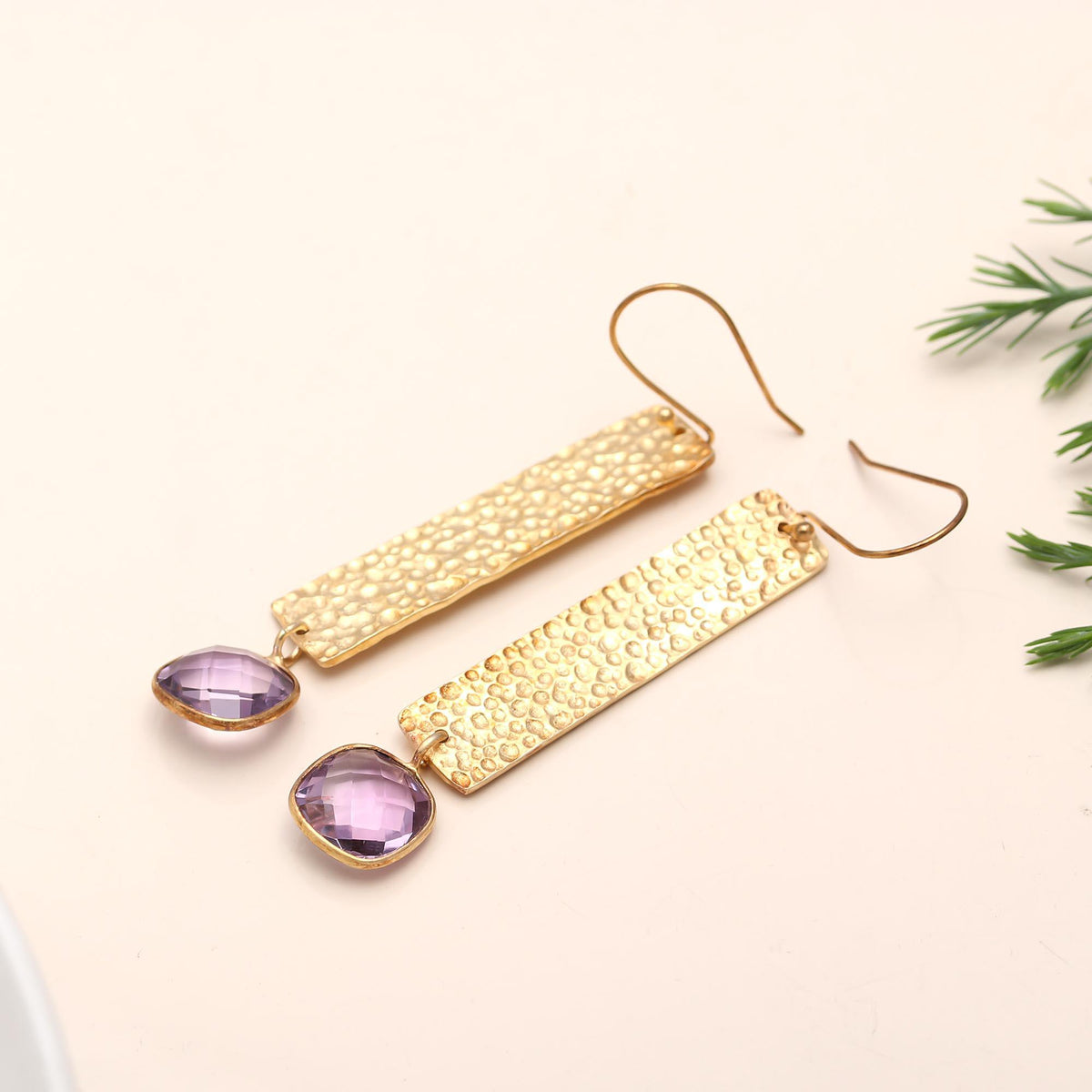 The Golden Ripple: Hammered Bar Amethyst Earrings
