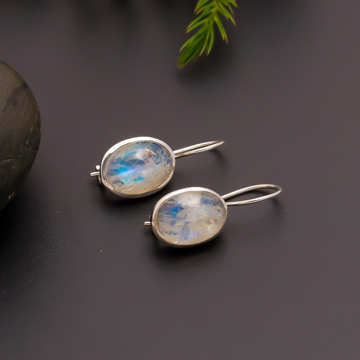 925 Silver Oval Moonstone Drop Earrings