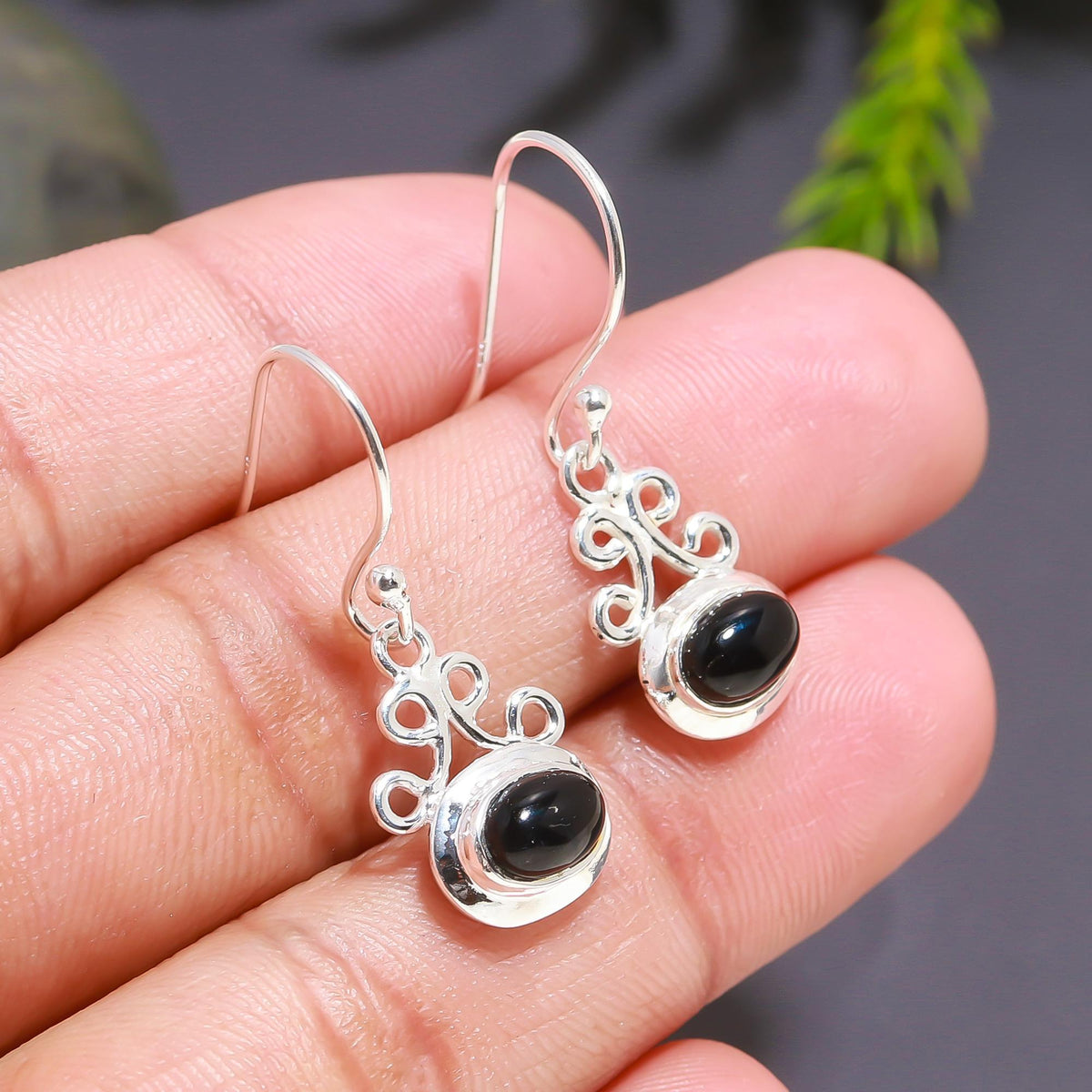 925 Silver Black Onyx Filigree Drop Earrings