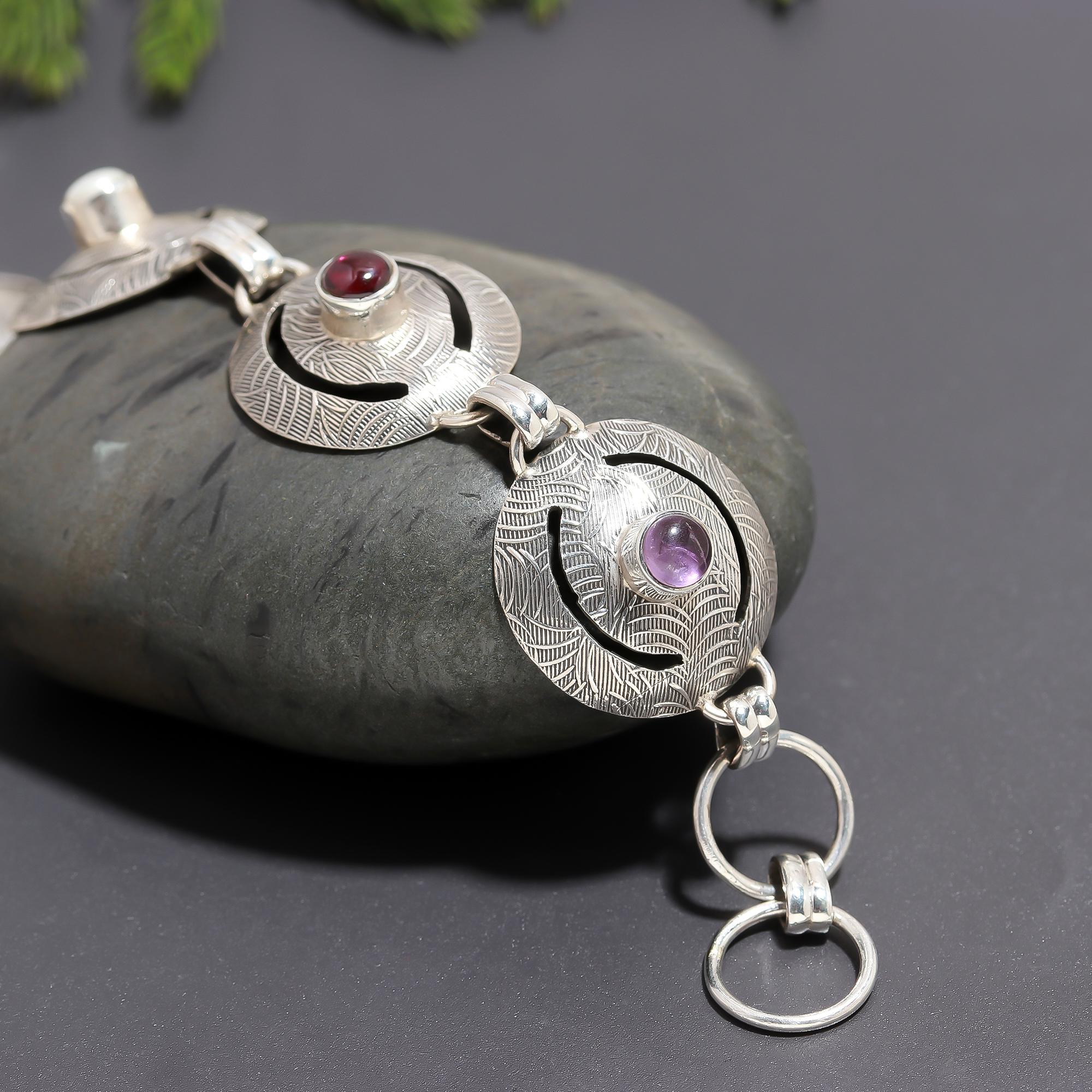 925 Silver Textured Circle Link Bracelet