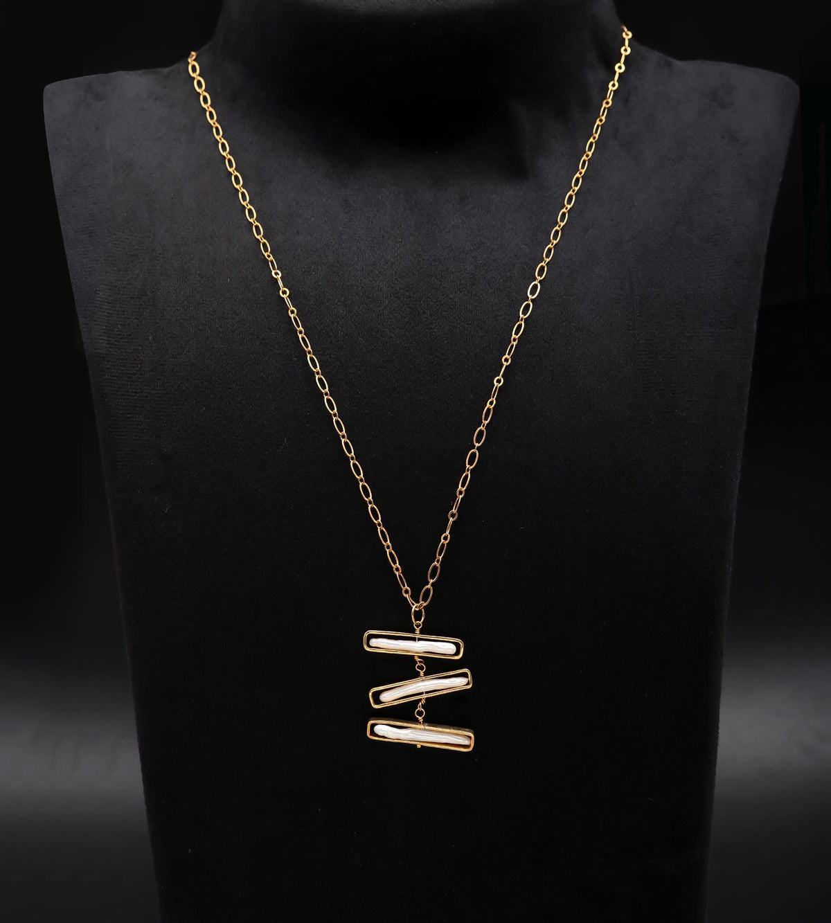 The Luminous Tier: Biwa Pearl Gold Necklace