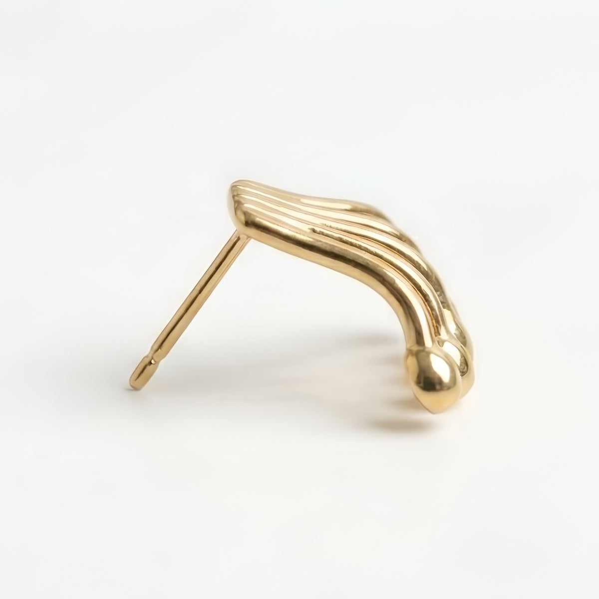 The Crown Stud: Gold Five-Point Crown Earrings